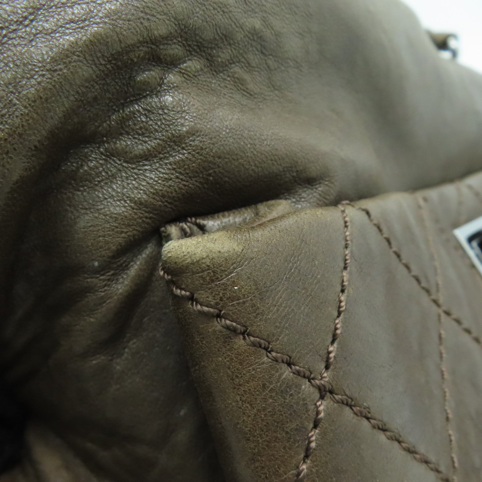 CHANEL 【激减优惠】菱格牛皮皮革Shoulder Bag银扣肩背袋啡色