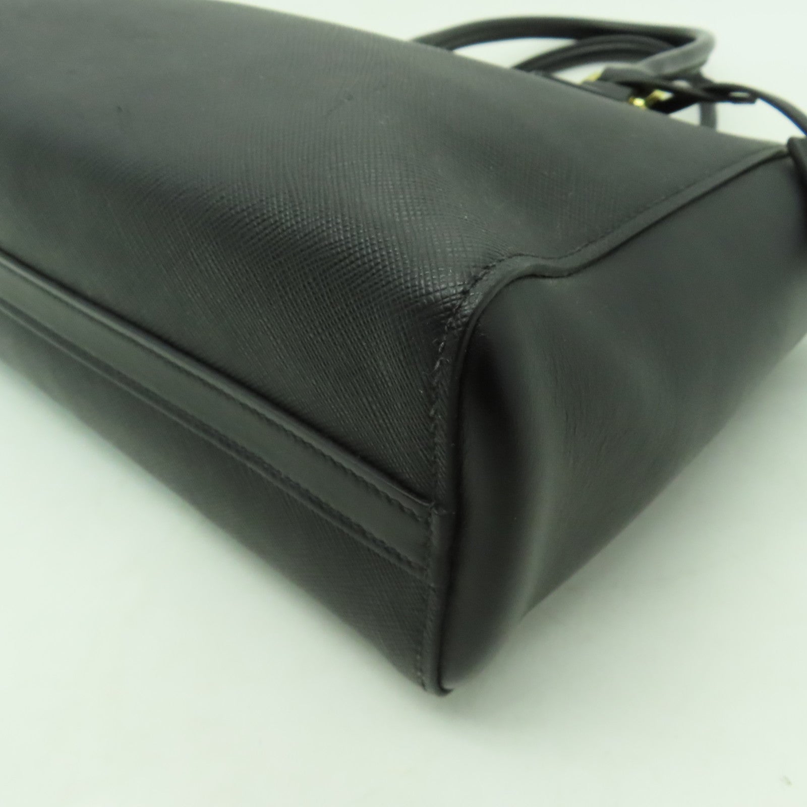 PRADA 牛皮皮革2 Way Shoulder金扣手挽肩背兩用袋黑色