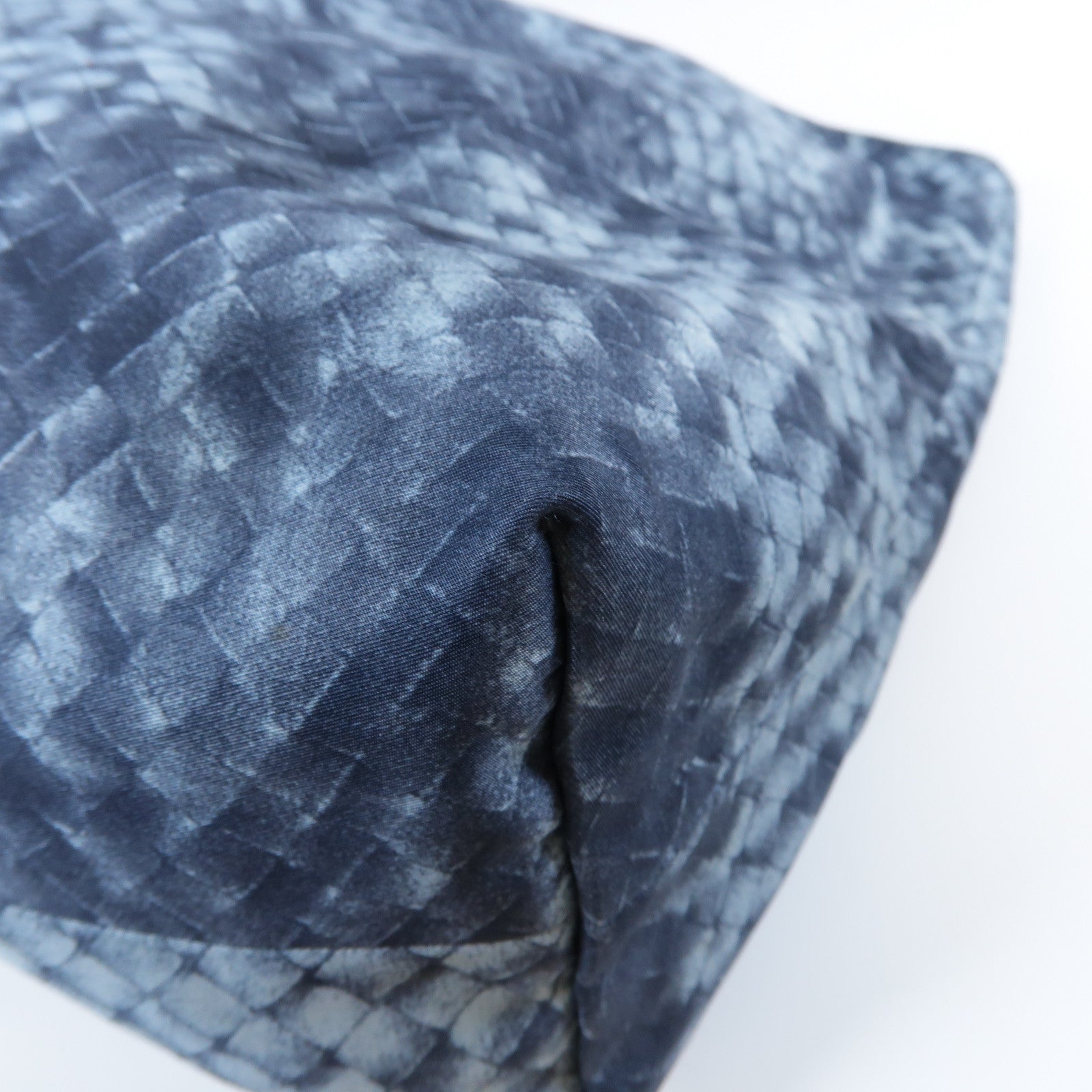 BOTTEGA VENETA 布料Shoulder Bag銀扣肩背袋藍色