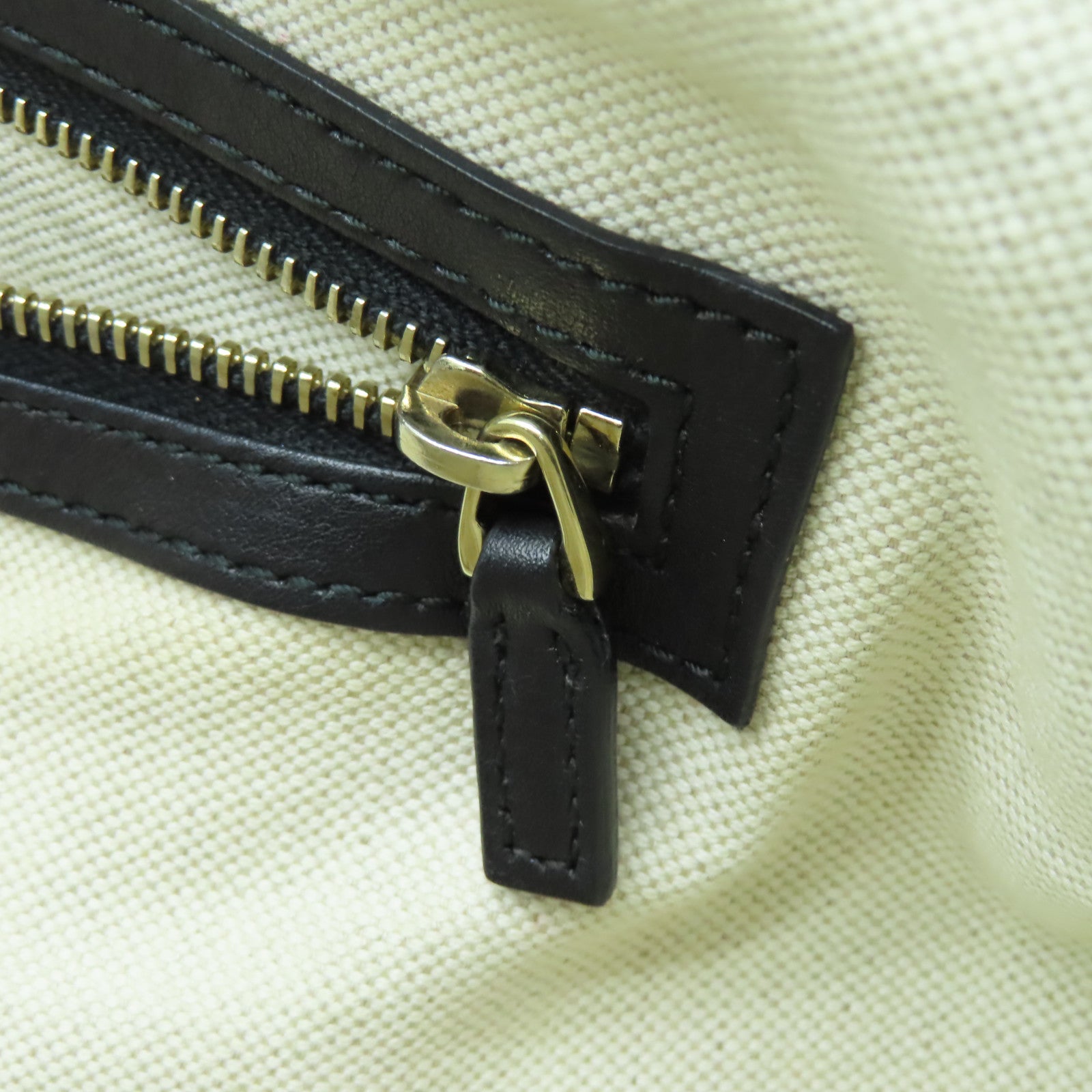 GUCCI 漆皮皮革Tote Bag金扣手挽袋黑色