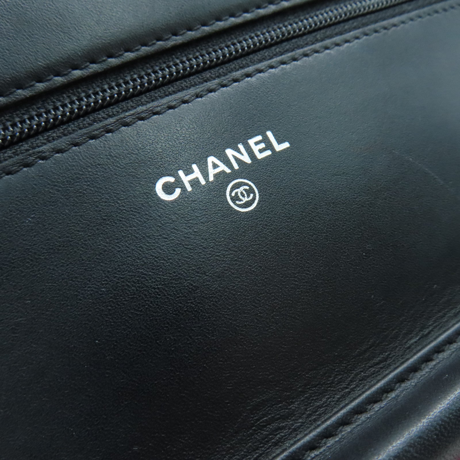 CHANEL rhombic cowhide leather Cambon Wallet On Chain chain shoulder bag silver buckle black