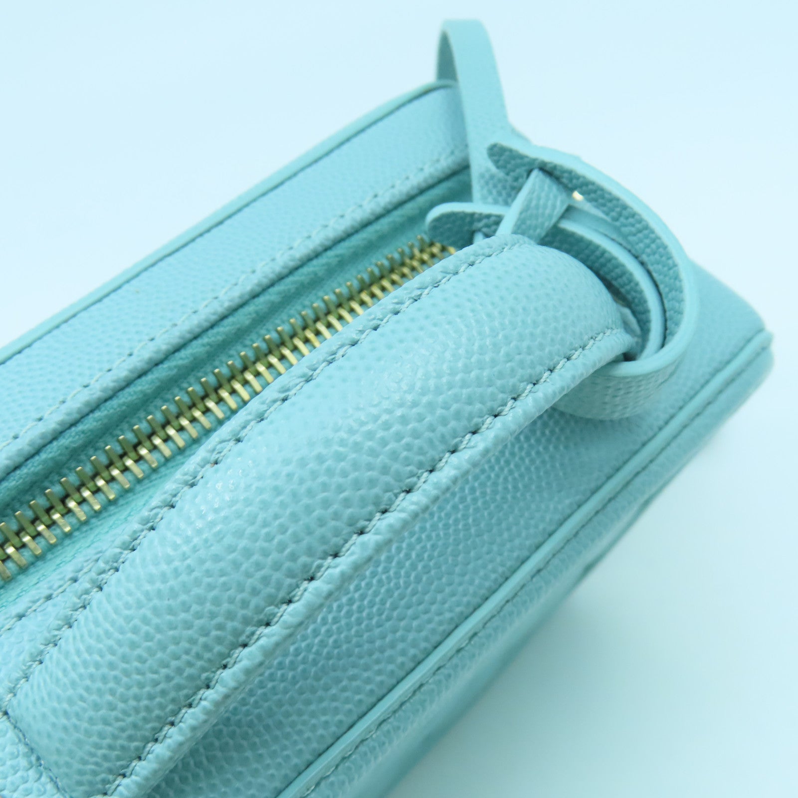 CHANEL Lingge Caviar Leather Chain Shoulder Gold Buckle Handle Shoulder Back Dual-purpose Bag Blue Green