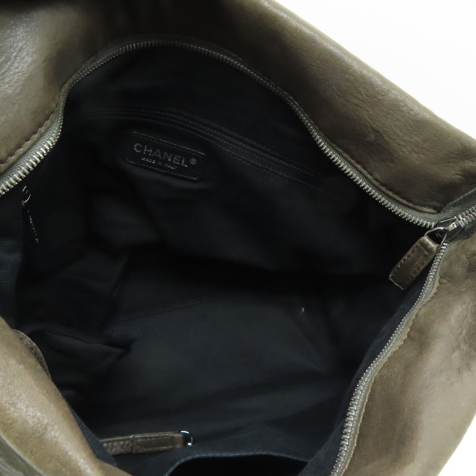 CHANEL 【激减优惠】菱格牛皮皮革Shoulder Bag银扣肩背袋啡色