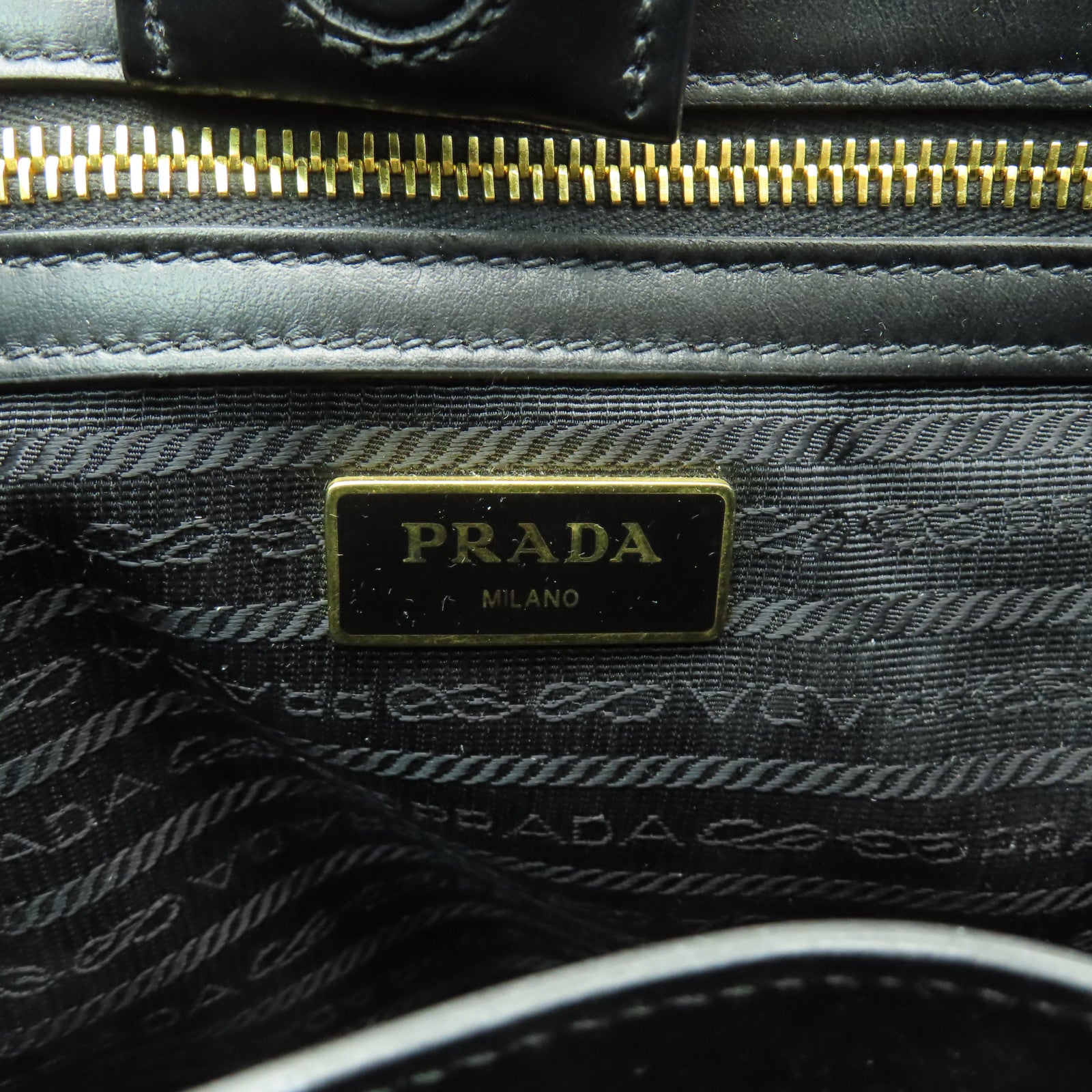 PRADA 牛皮皮革2 Way Shoulder金扣手挽肩背兩用袋黑色