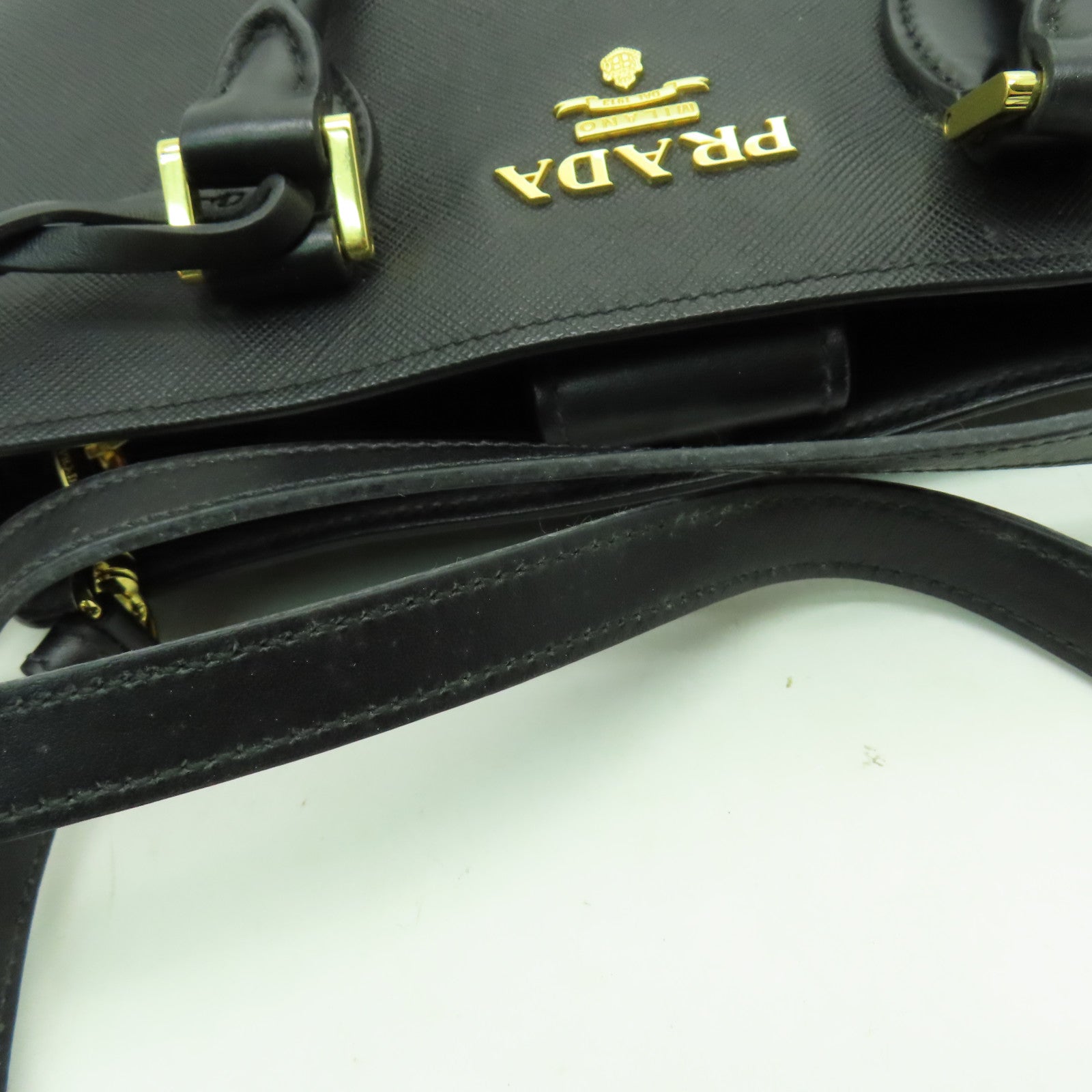 PRADA 牛皮皮革2 Way Shoulder金扣手挽肩背兩用袋黑色