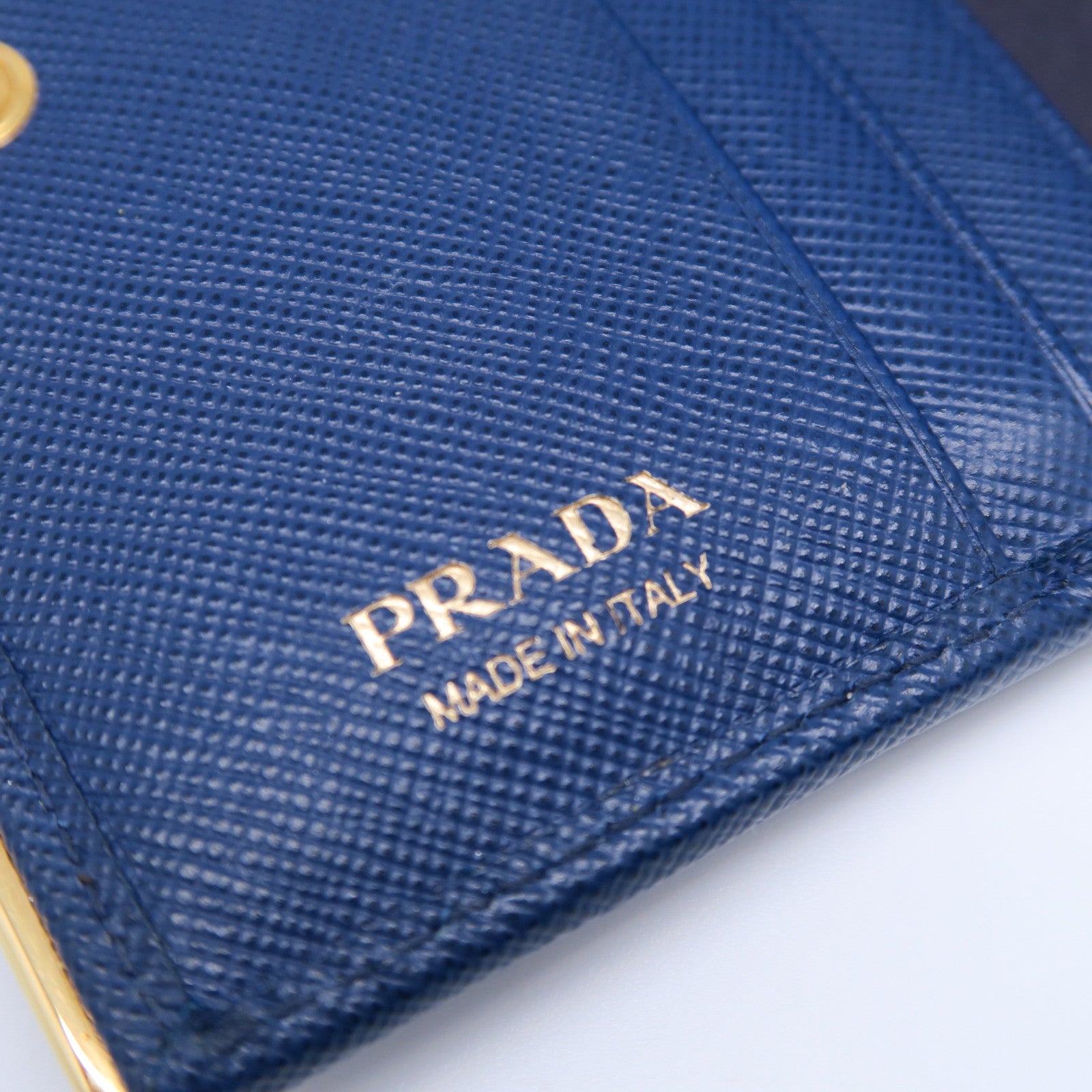 PRADA 【激減優惠】Saffiano皮革Bifold Wallet金扣錢包藍色