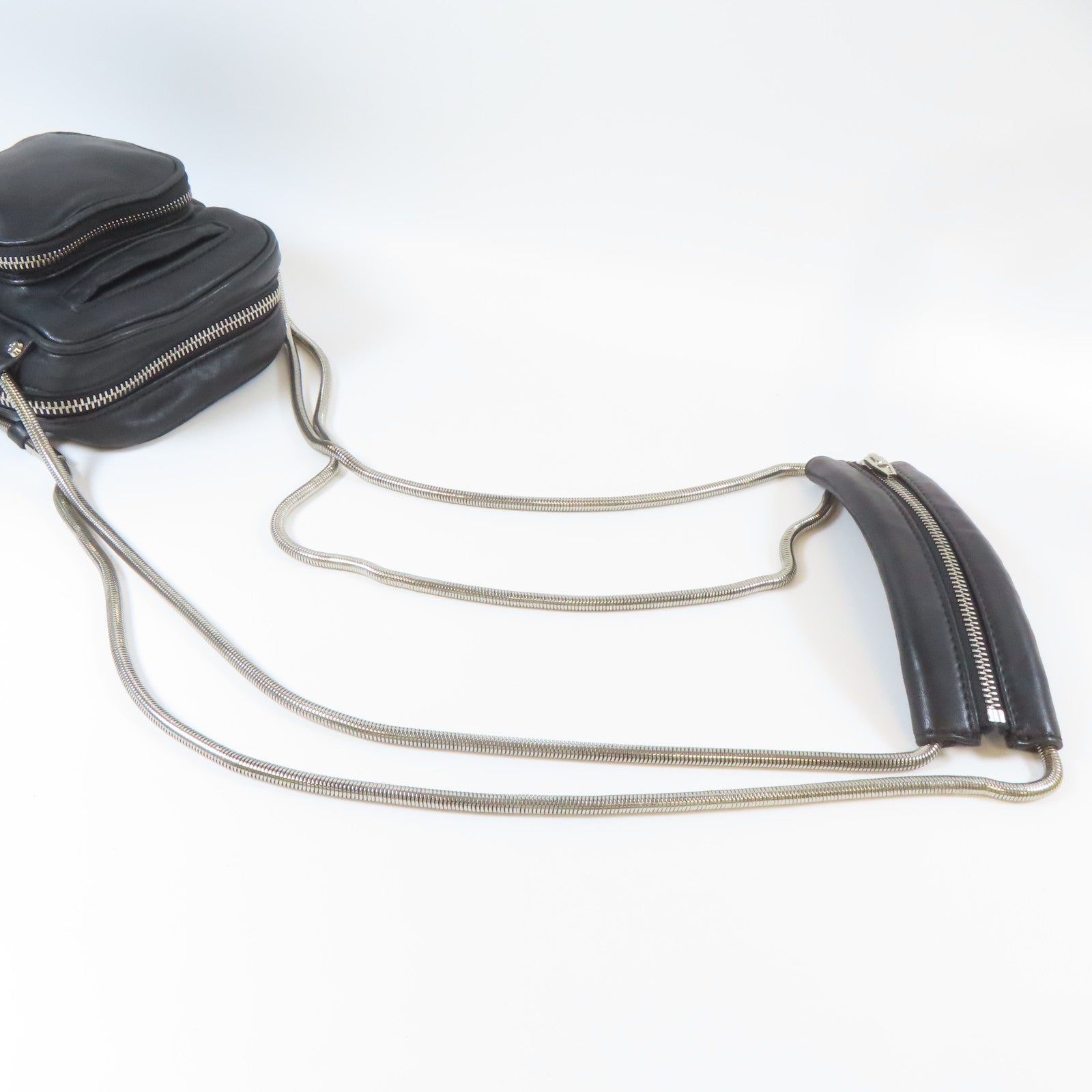 Alexander Wang 羊皮皮革Shoulder Bag銀扣肩背袋黑色