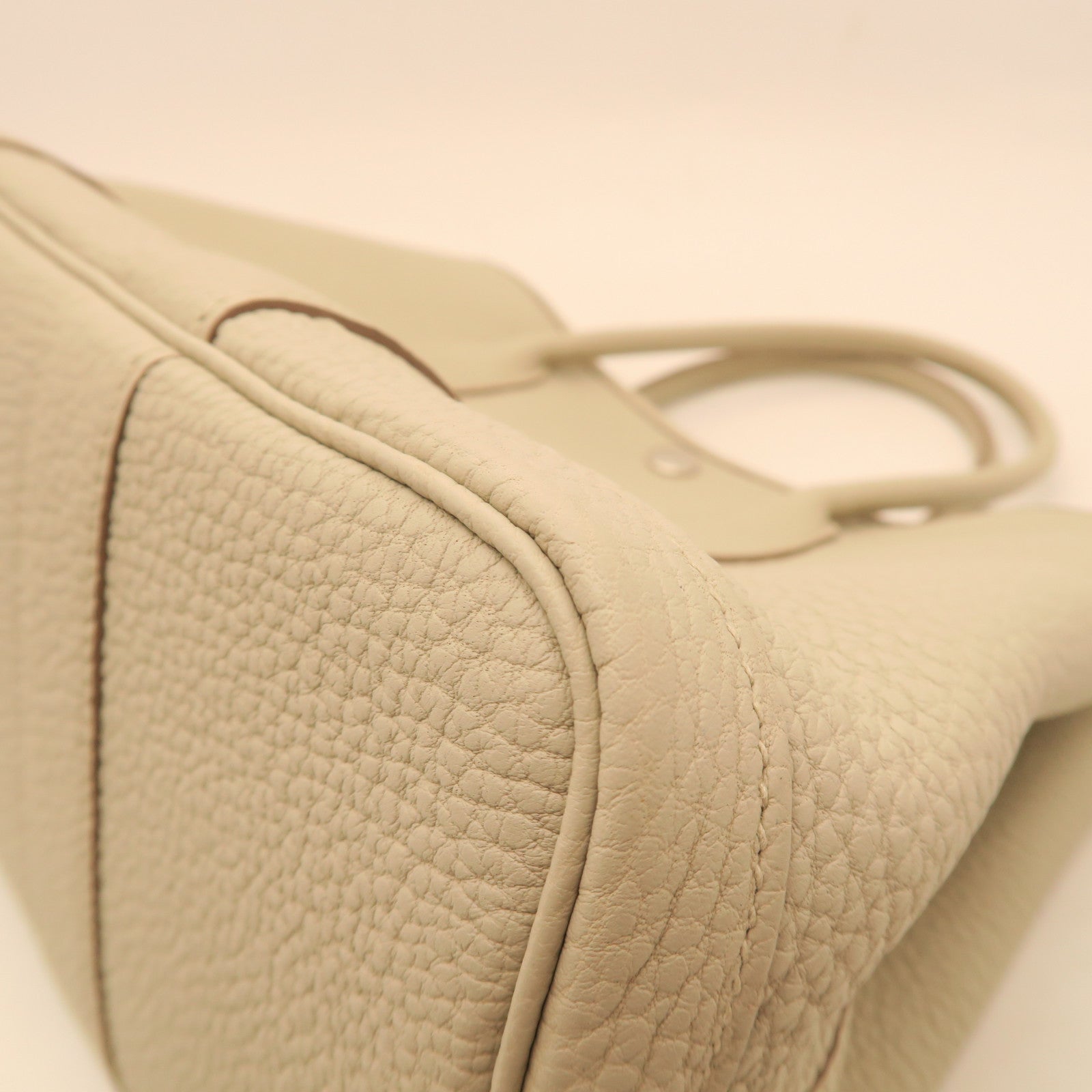 HERMES Leather/Canvas Garden File PM Silver Buckle Handle Bag Beige
