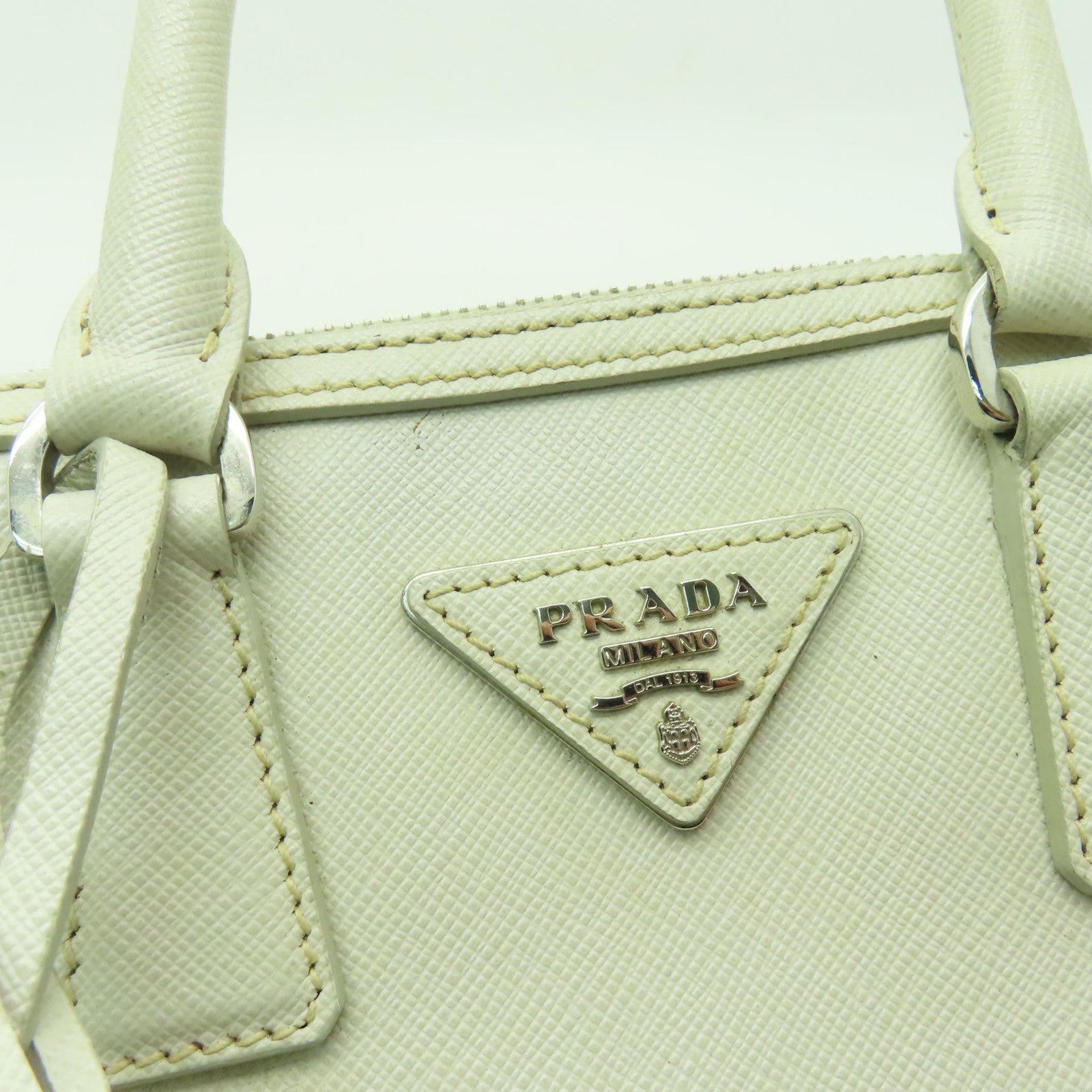 PRADA 牛皮皮革2 Way Shoulder銀扣手挽肩背兩用袋白色