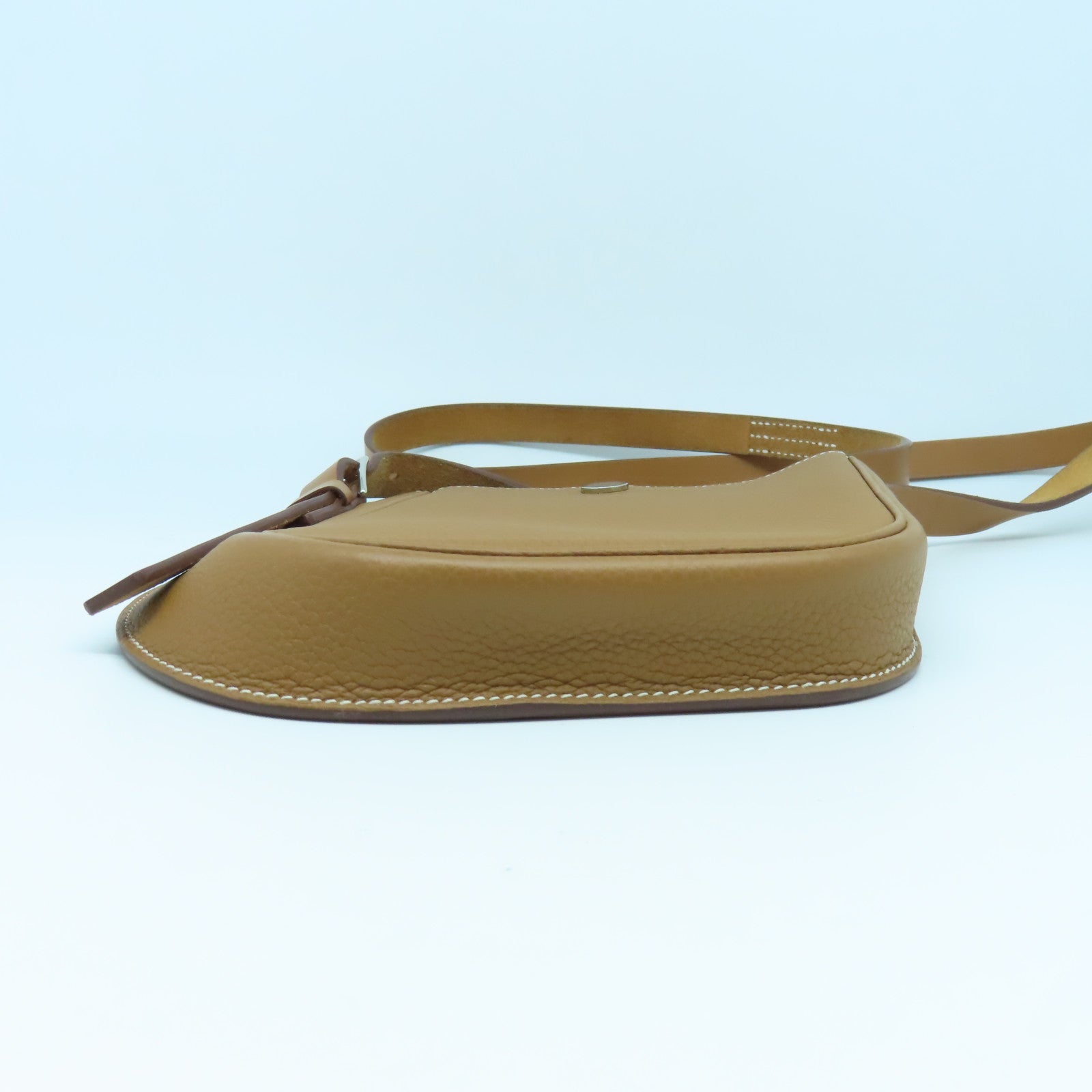 HERMES Togo皮革/Vache皮革Cavaliere 21銀扣肩背袋經典駝色