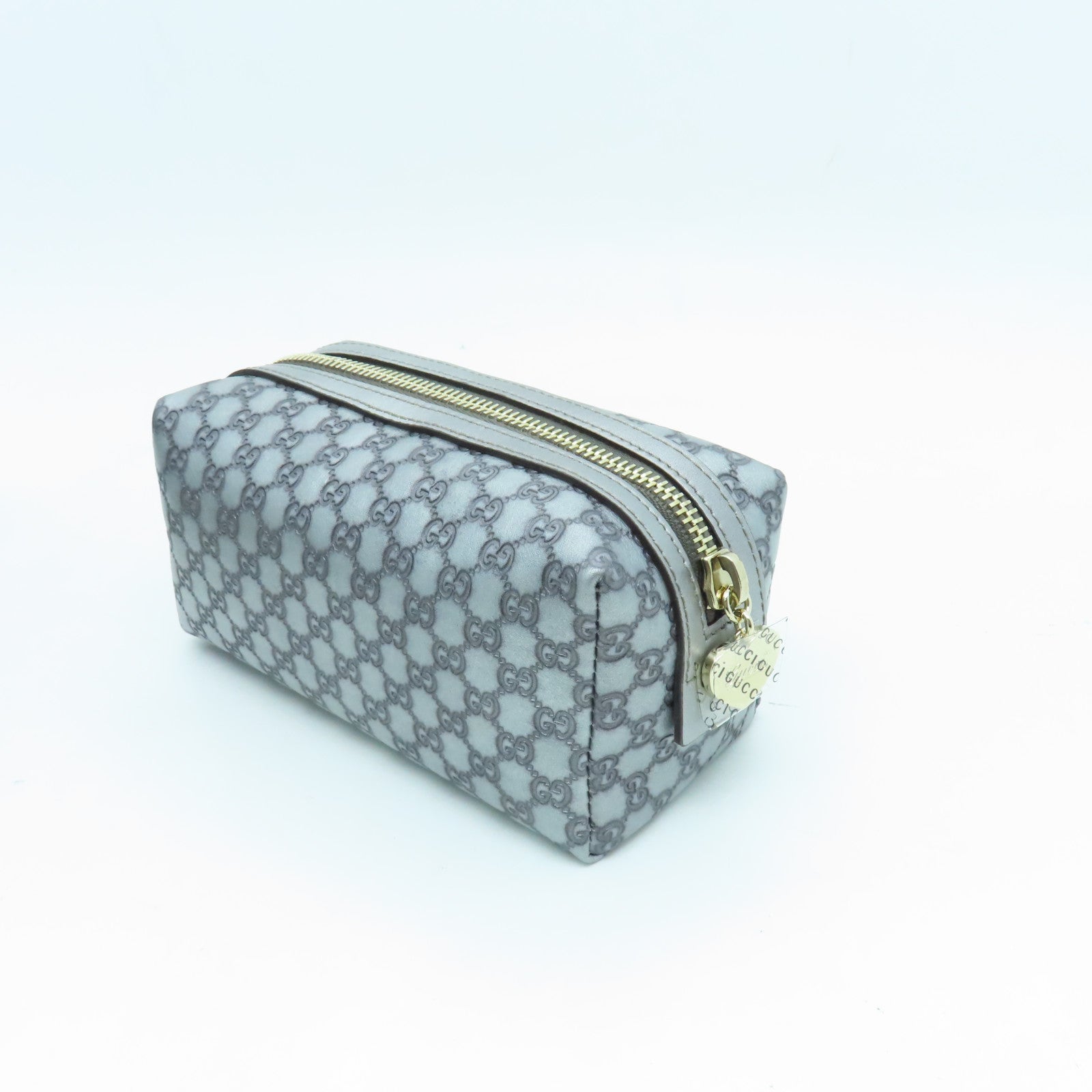 GUCCI 牛皮皮革Pouch金扣手拿包銀色
