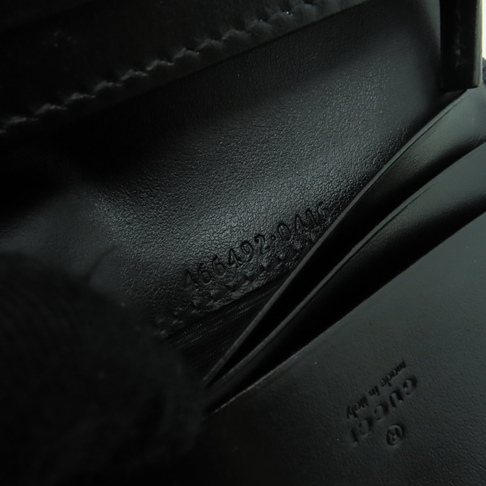 GUCCI 牛皮皮革Wallet金扣錢包黑色