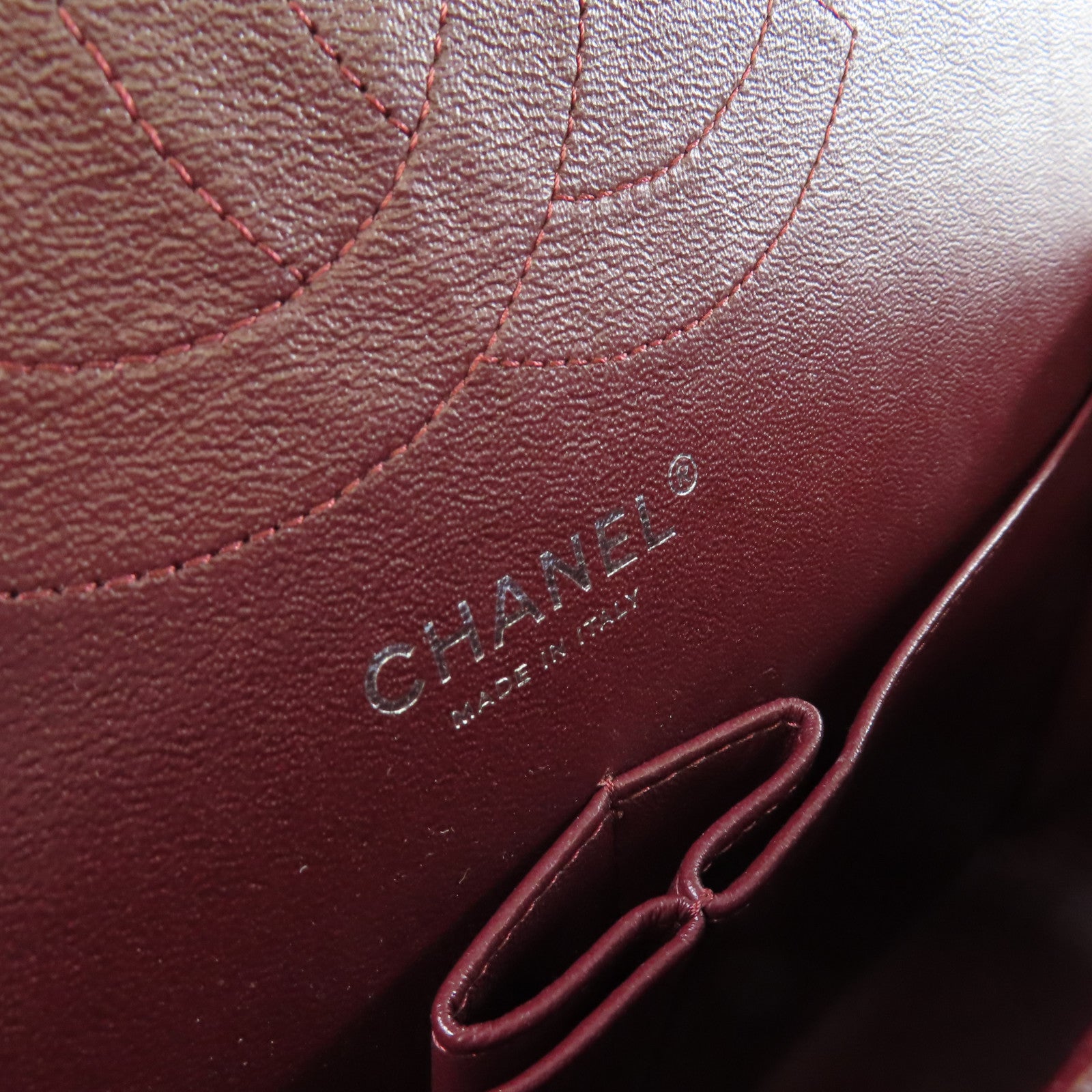 CHANEL 菱格Caviar皮革Jumbo Classic Flap Bag銀扣鏈帶肩背袋黑色