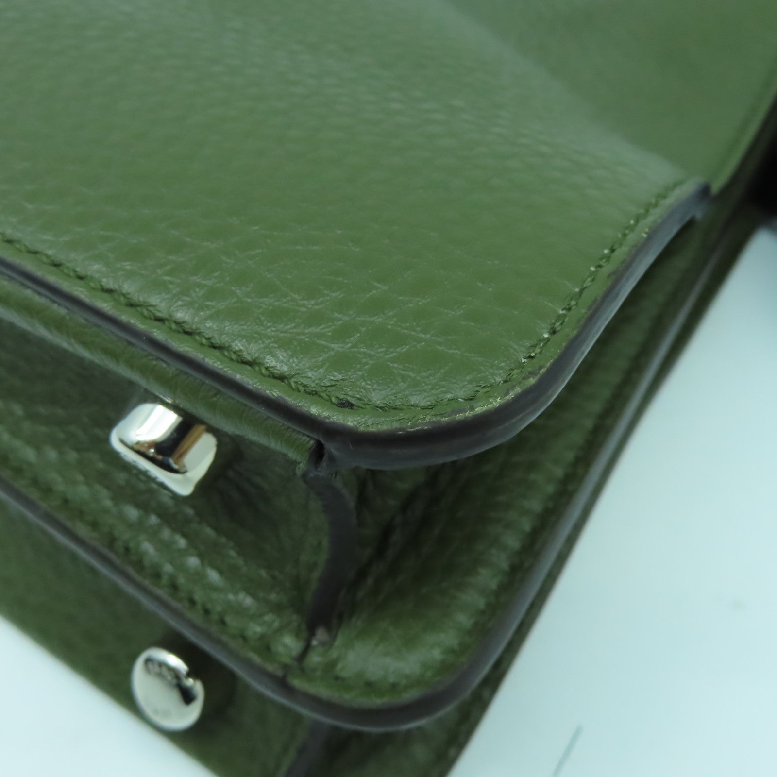 FENDI 牛皮皮革Peekaboo銀扣手挽肩背兩用袋綠色