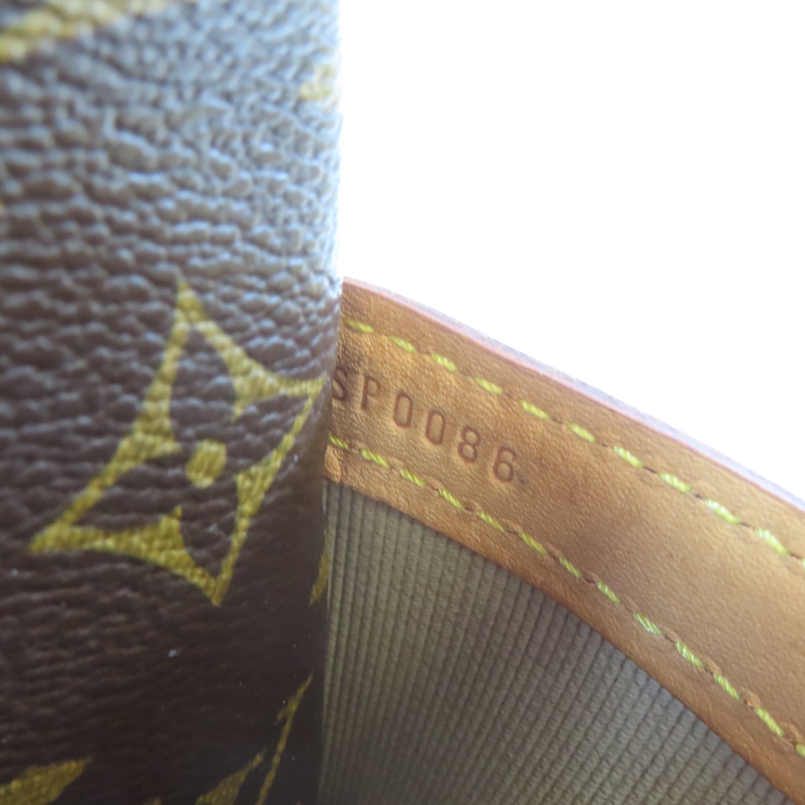 LOUIS VUITTON Monogram Reporter金扣肩背袋啡色