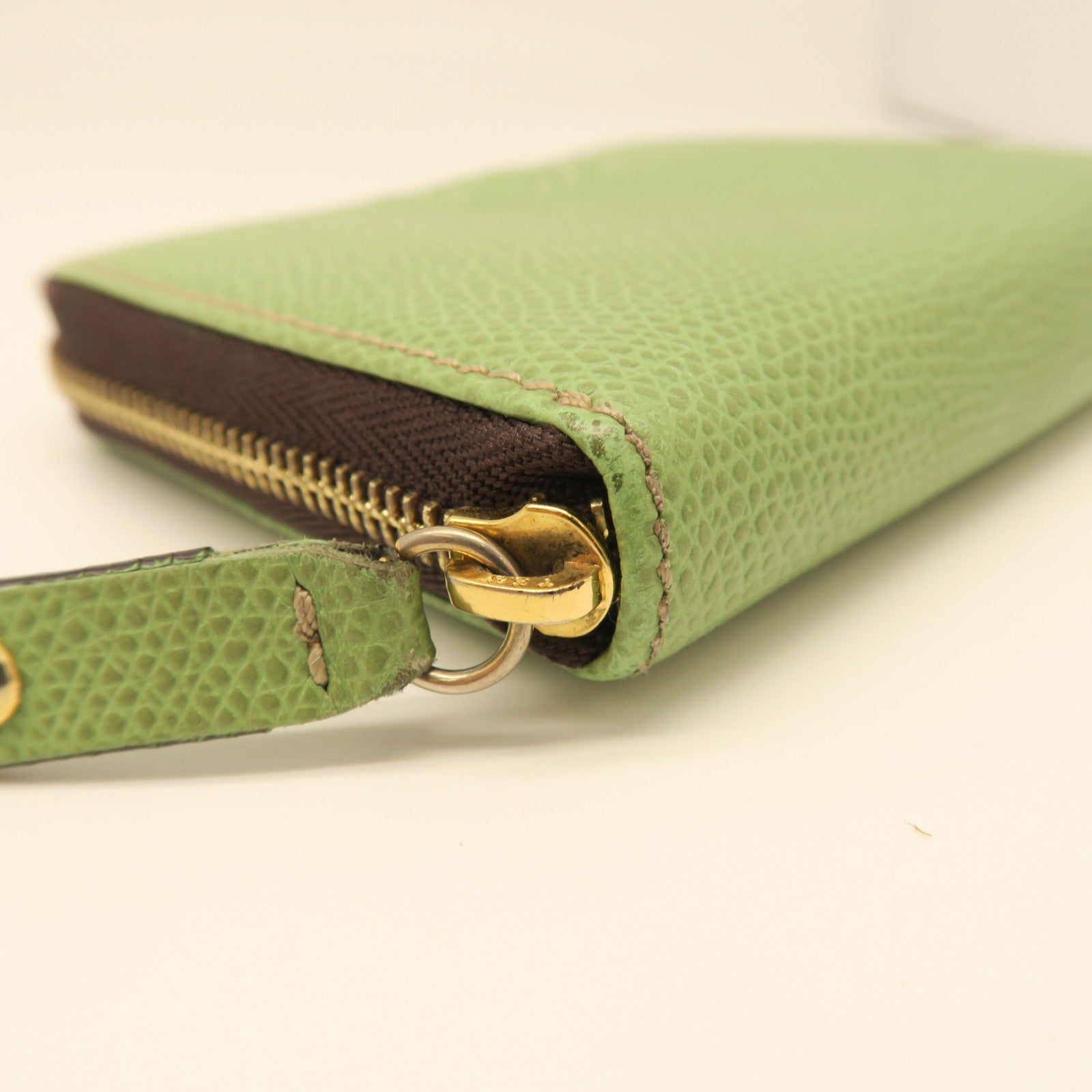 LOEWE 【激減優惠】牛皮皮革Zipper Wallet金扣拉錬錢包綠色