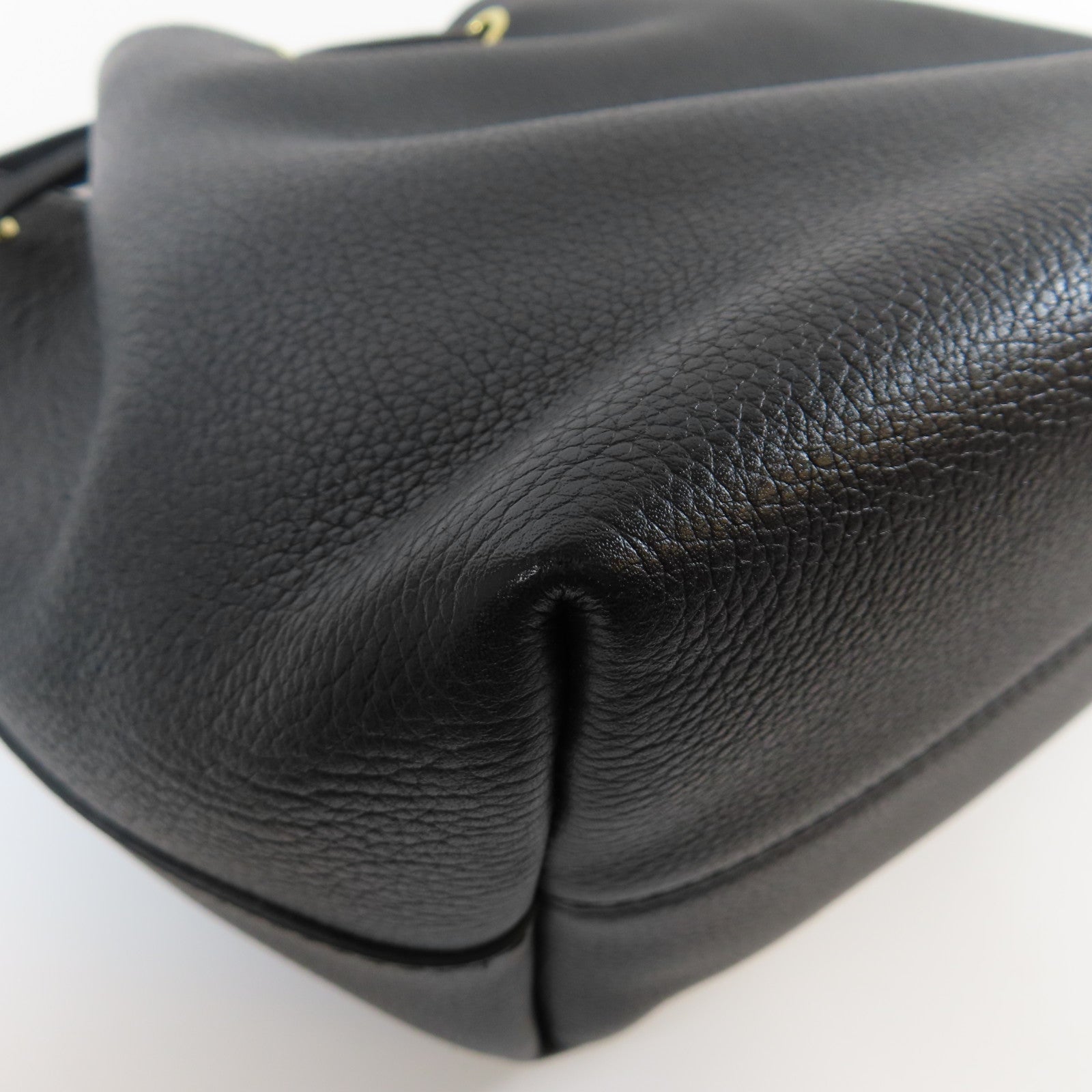 LOUIS VUITTON 牛皮皮革Lockme金扣手挽肩背兩用袋黑色