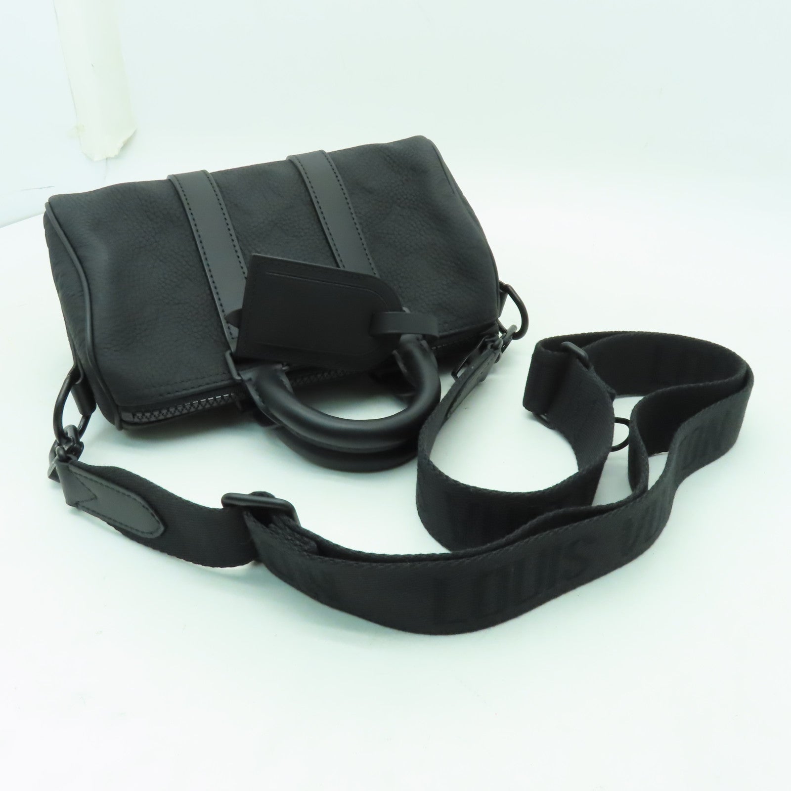 LOUIS VUITTON Taurillon Monogram Keepall Bandouliere 25手挽肩背兩用袋黑色
