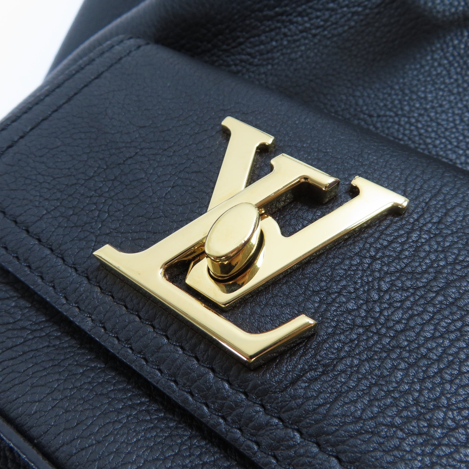 LOUIS VUITTON 牛皮皮革Lockme金扣手挽肩背兩用袋黑色