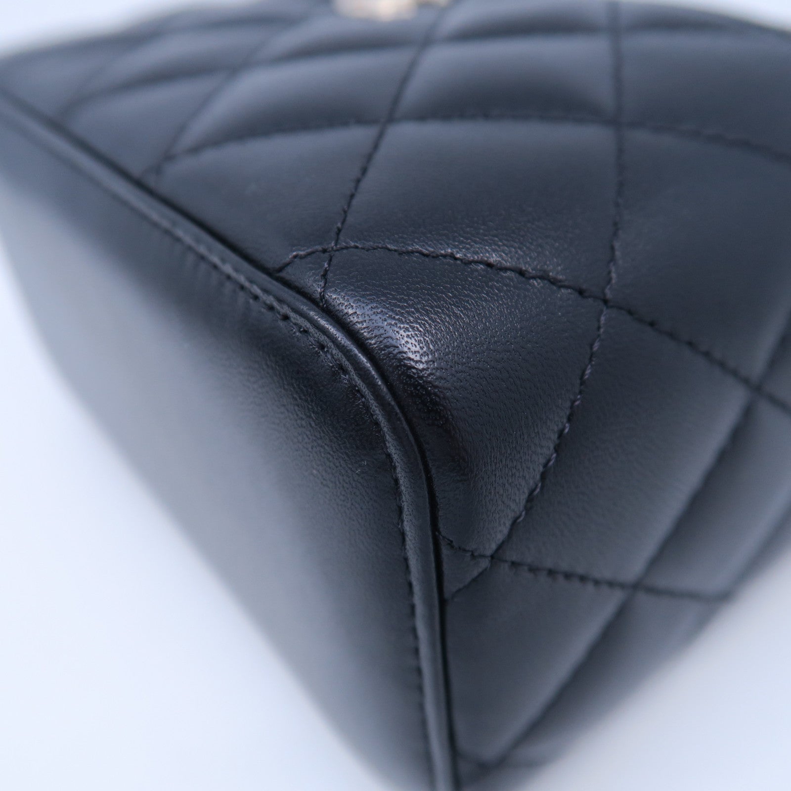 CHANEL 菱格羊皮皮革Chain Shoulder銀扣鏈帶手挽肩背兩用袋黑色