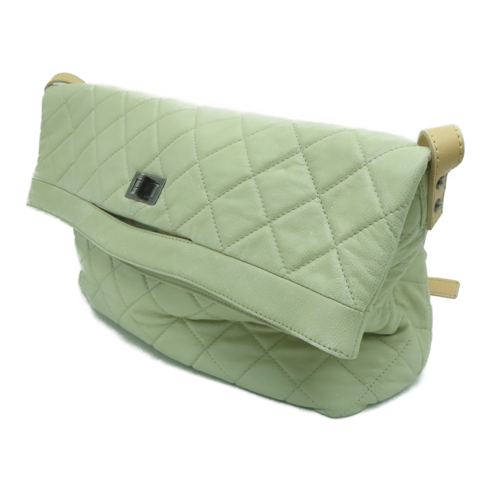CHANEL 【激减优惠】菱格牛皮皮革Shoulder Bag银扣肩背袋米色