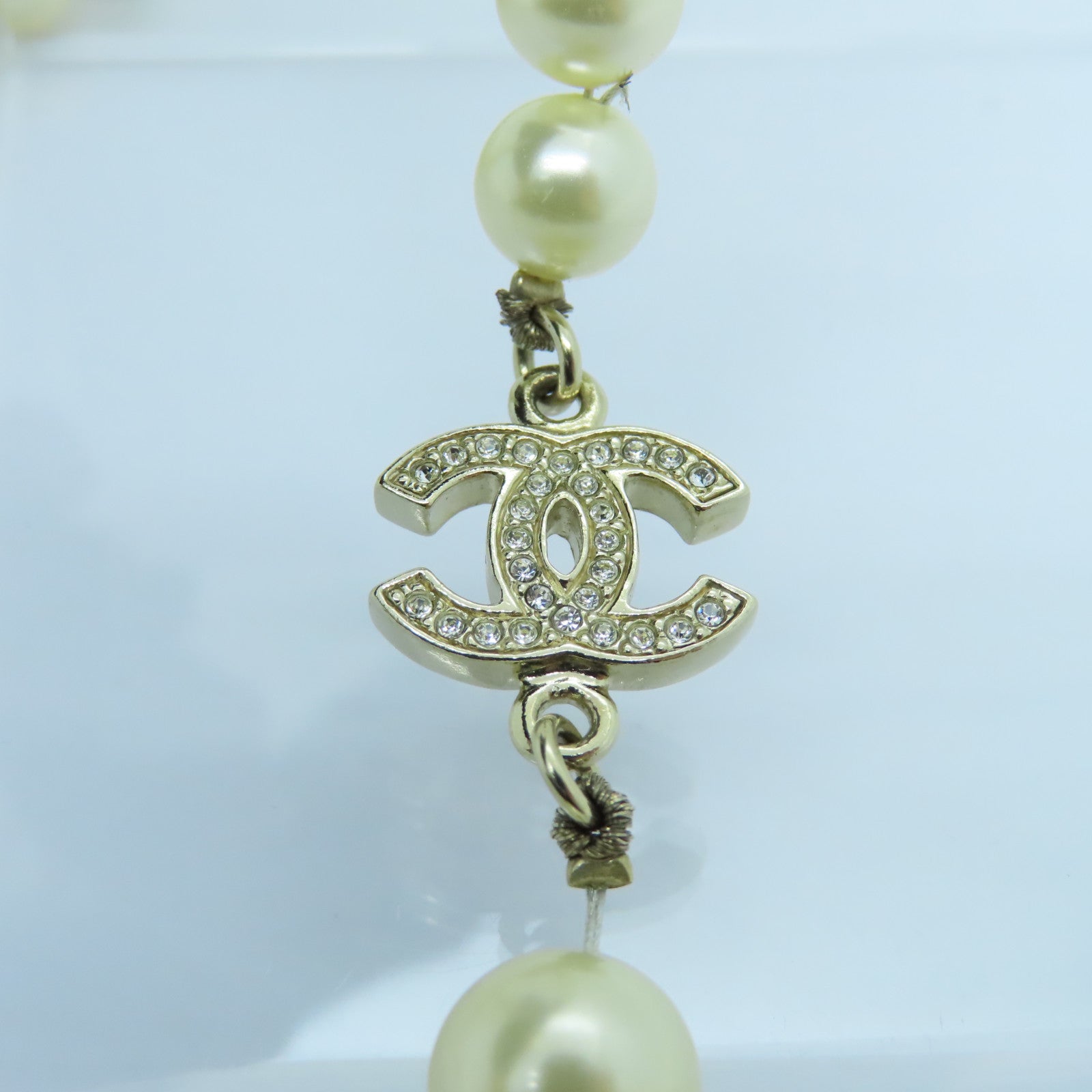 CHANEL 仿珍珠/金屬Necklace金扣項鍊白色/金色