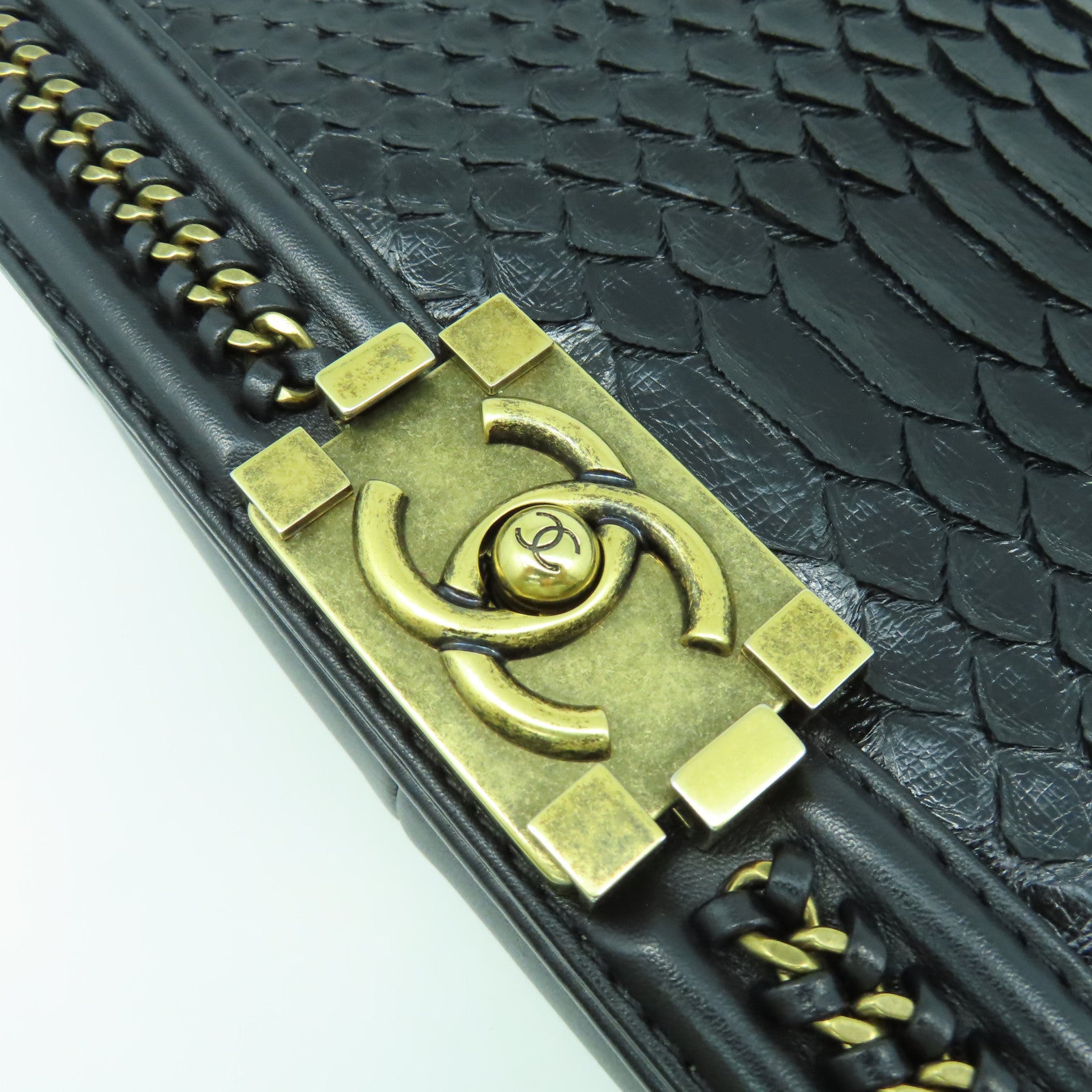 CHANEL 蛇皮皮革Chanel Boy 25cm金扣手挽肩背兩用袋黑色