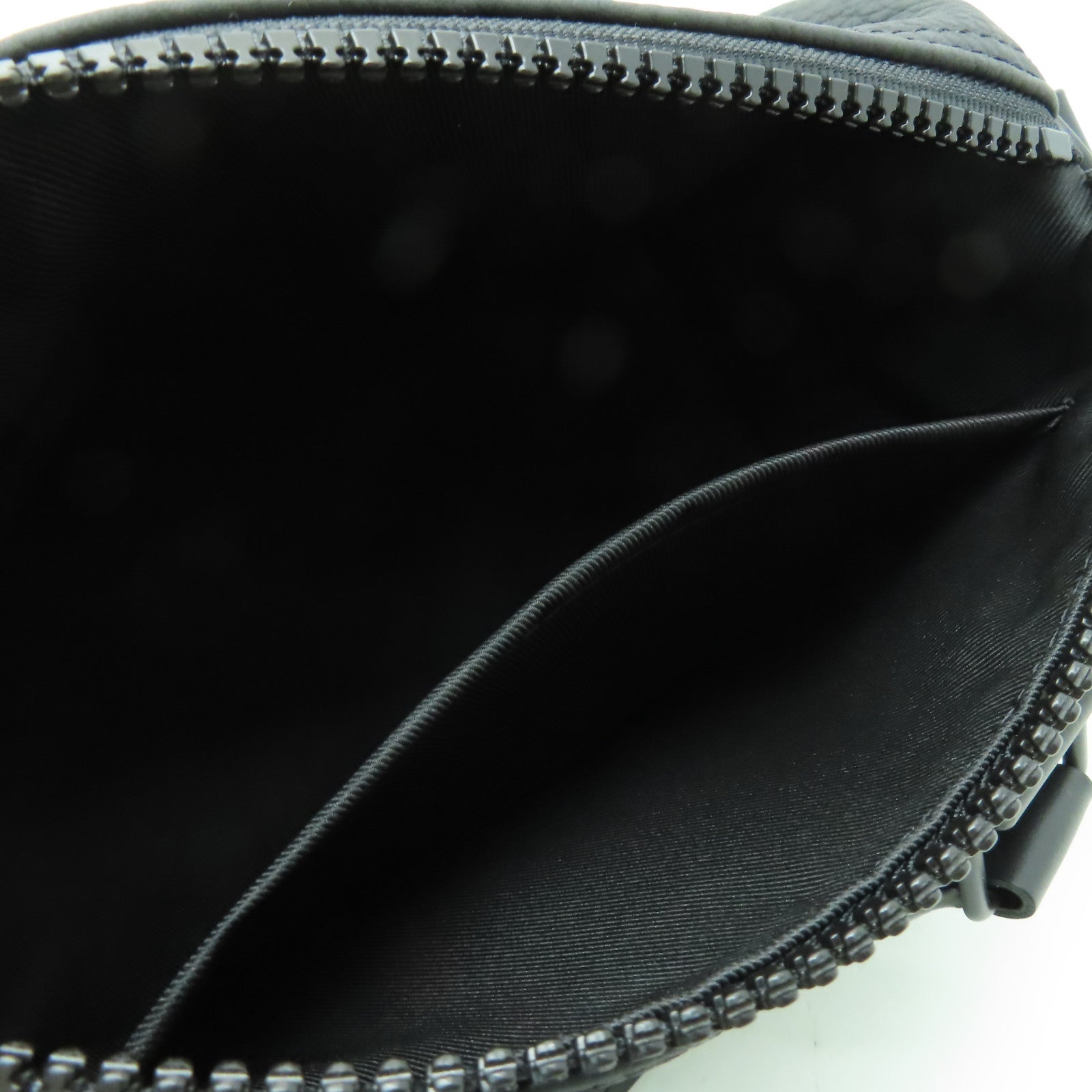 LOUIS VUITTON Taurillon Monogram Keepall Bandouliere 25手挽肩背兩用袋黑色