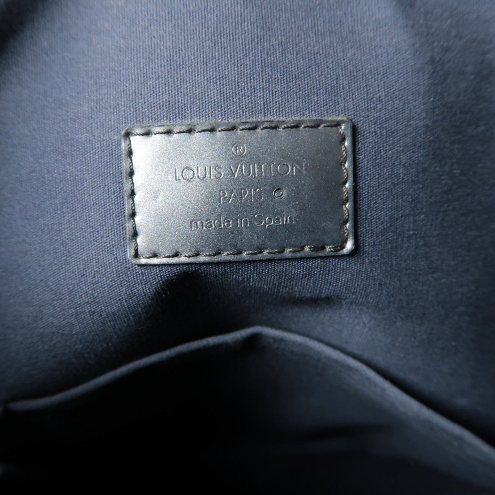 LOUIS VUITTON Monogram Mat Satter Shoulder Bag銀扣肩背袋銀灰色