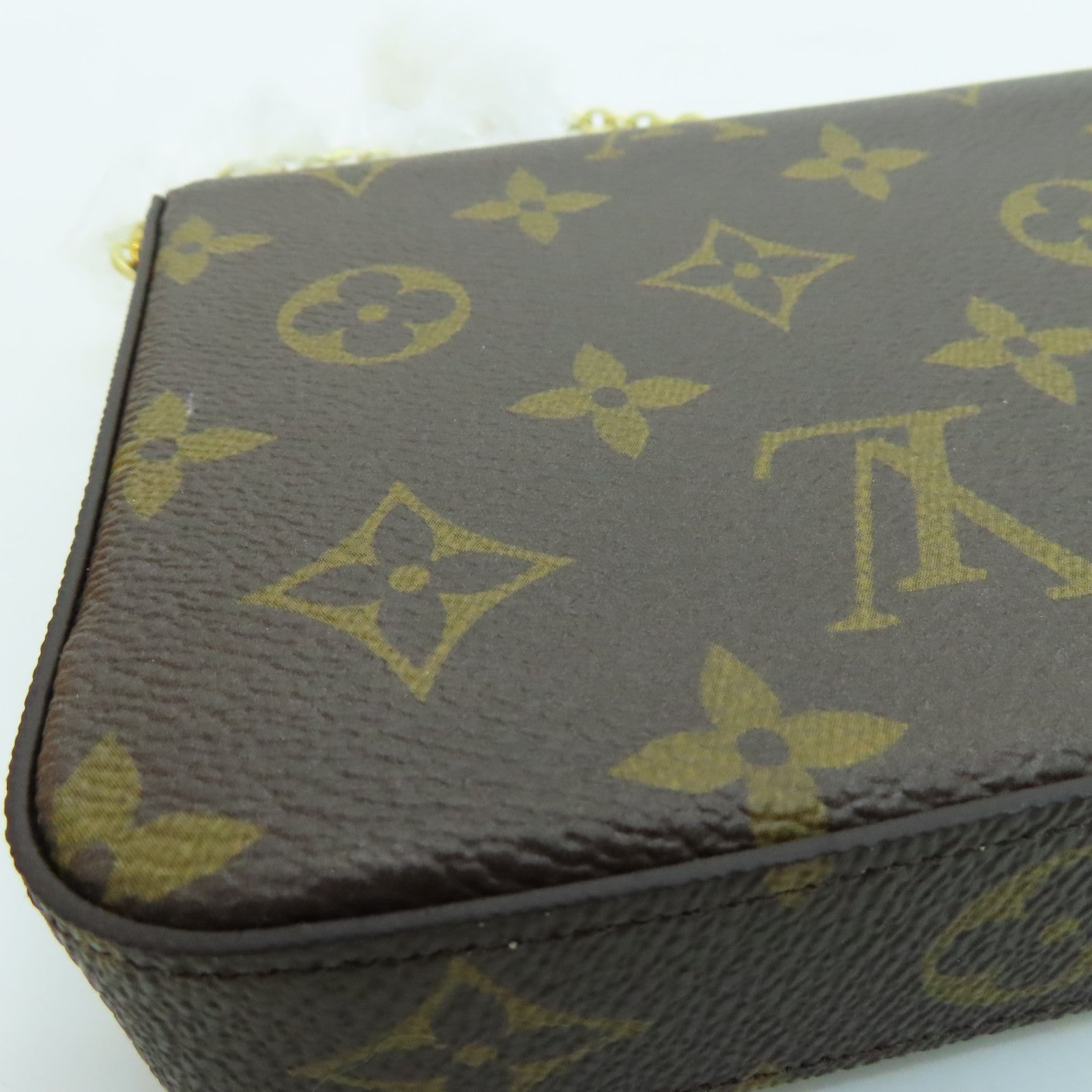 LOUIS VUITTON Monogram Felicie Pochette Vivienne Holidays Chain Shoulder Bag金扣鏈條肩背袋啡色/粉紅色