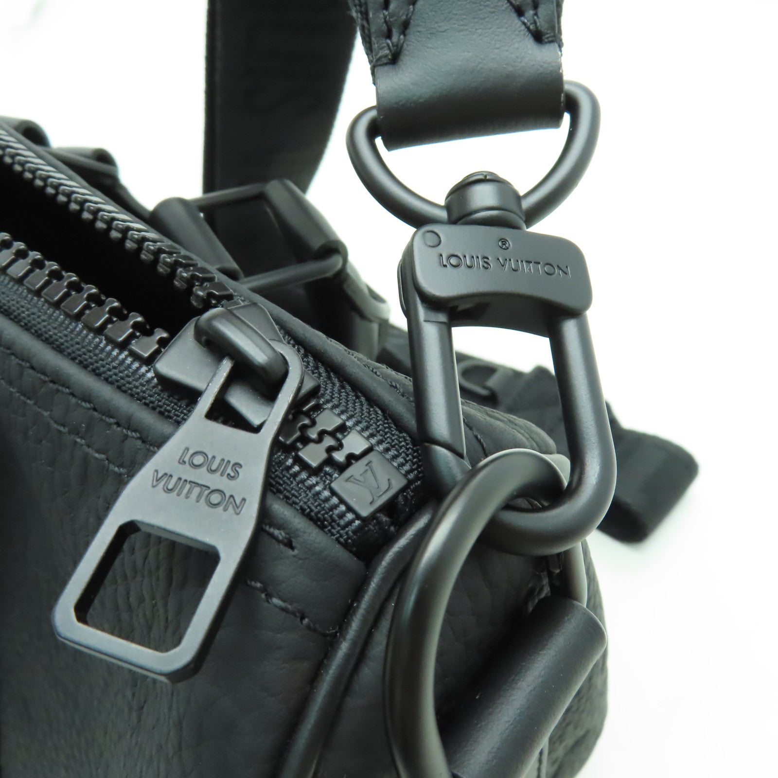 LOUIS VUITTON Taurillon Monogram Keepall Bandouliere 25手挽肩背兩用袋黑色