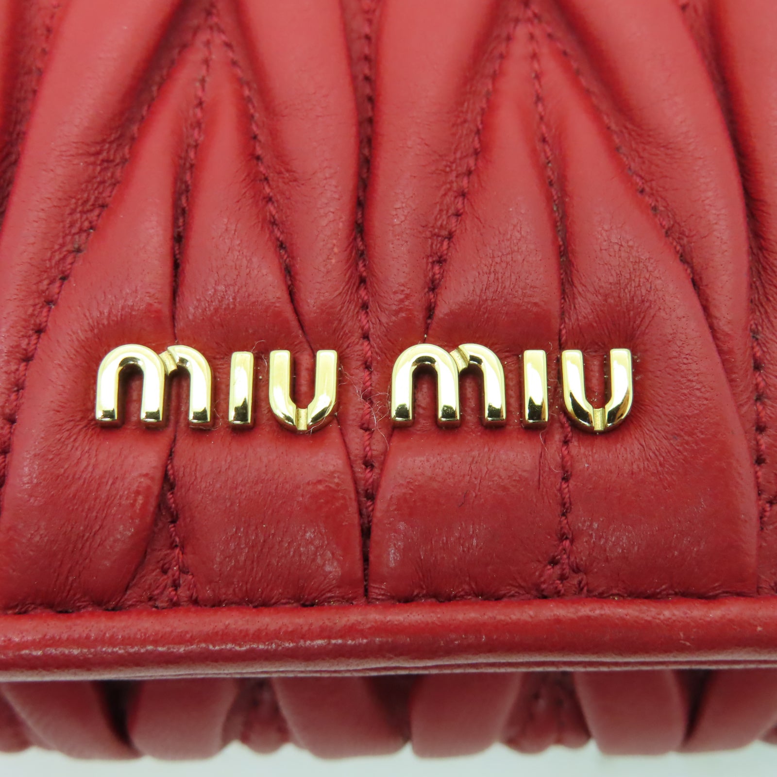 Miu Miu 羊皮皮革Shoulder Bag金扣肩背袋紅色