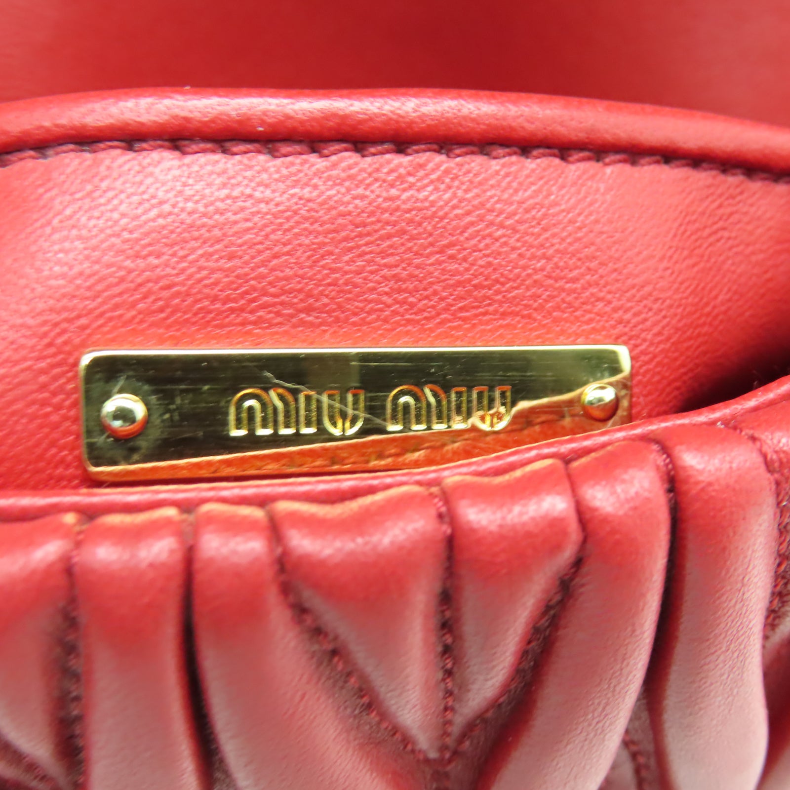 Miu Miu 羊皮皮革Shoulder Bag金扣肩背袋紅色