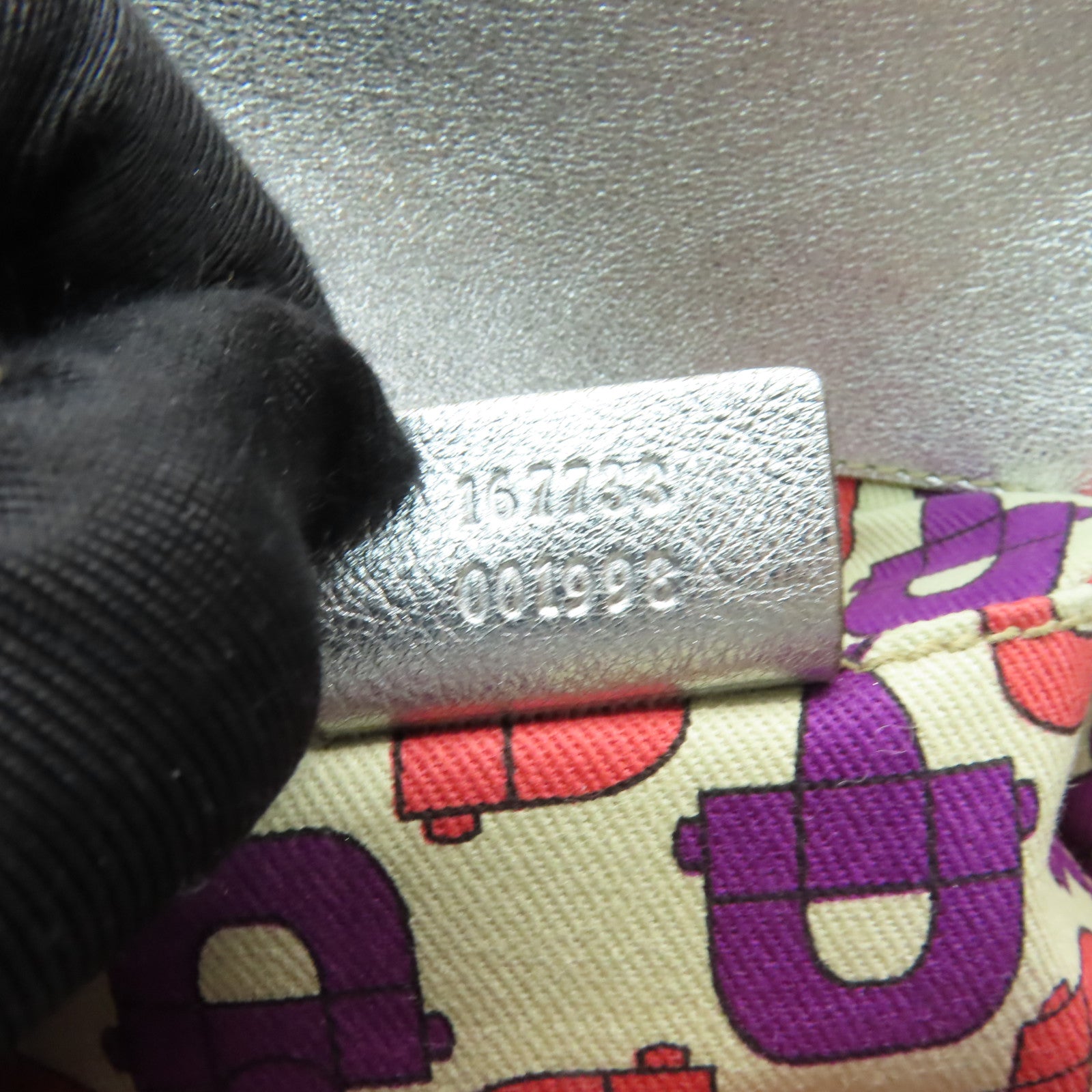 GUCCI 皮革Hand Bag銀扣手挽袋銀色