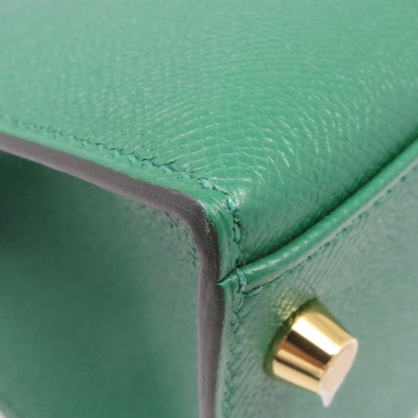 HERMES Epsom皮革Kelly 28金扣手挽肩背兩用袋飽和綠色