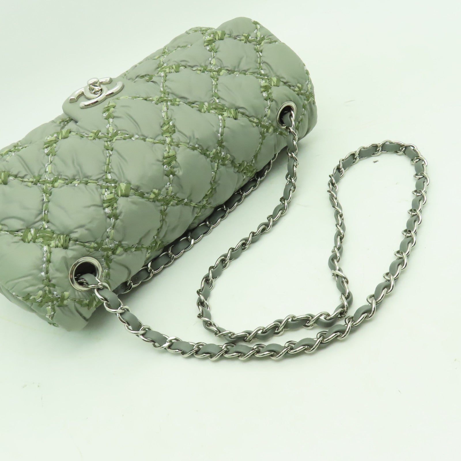 CHANEL 菱格尼龍Chain Shoulder銀扣鏈帶肩背袋綠色