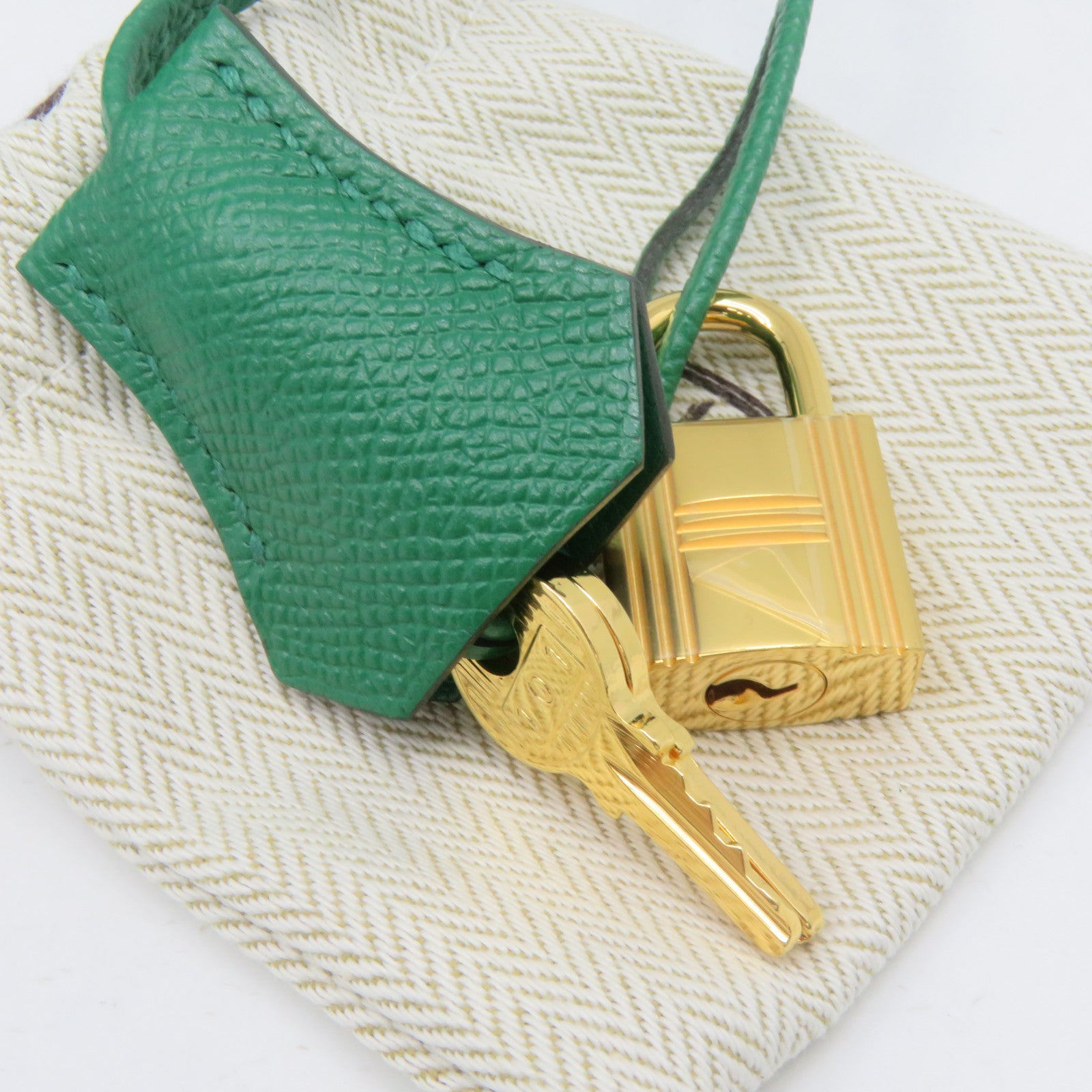 HERMES Epsom皮革Kelly 28金扣手挽肩背兩用袋飽和綠色