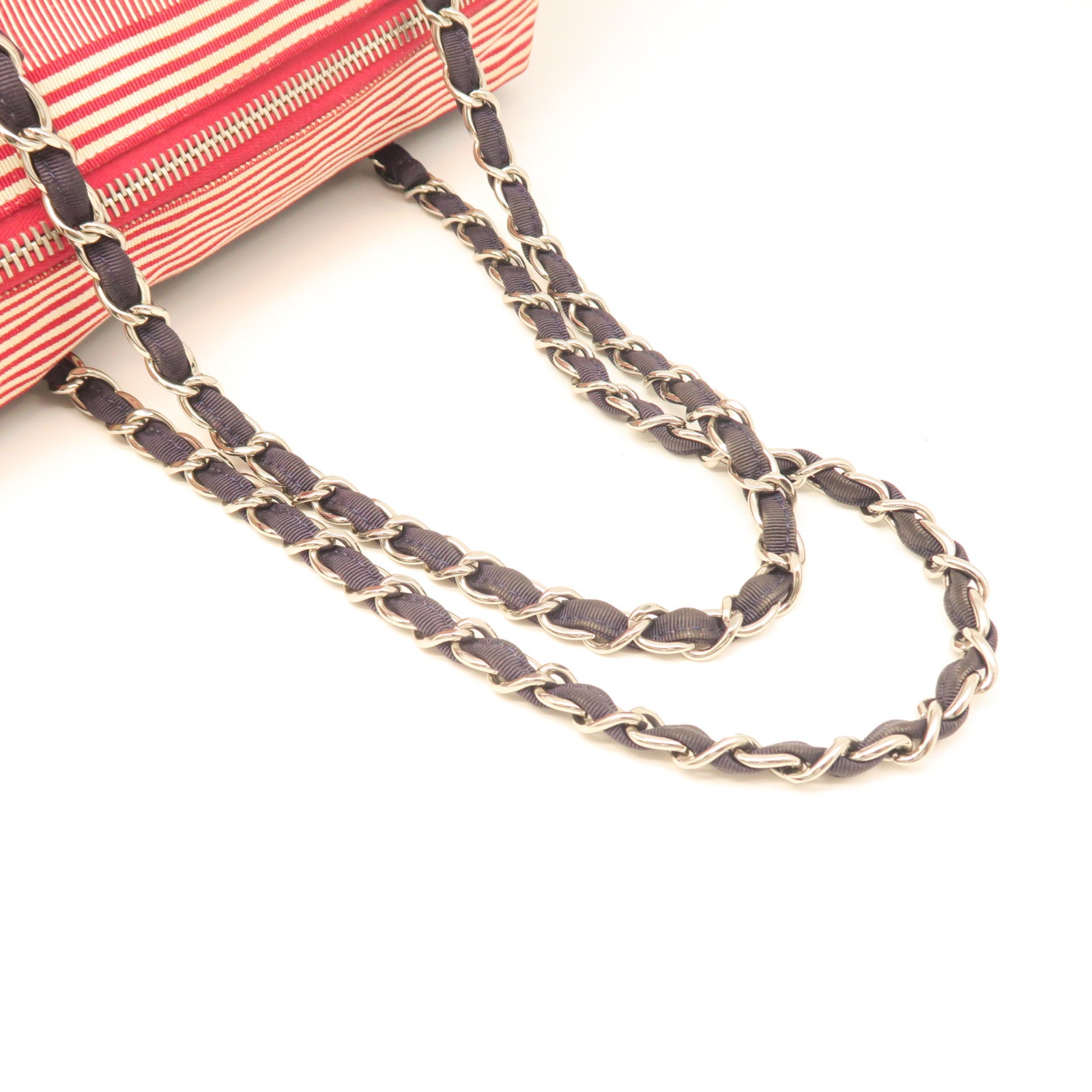 CHANEL Rhombus Canvas Chain Shoulder Silver Buckle Chain Shoulder Bag Blue/Red
