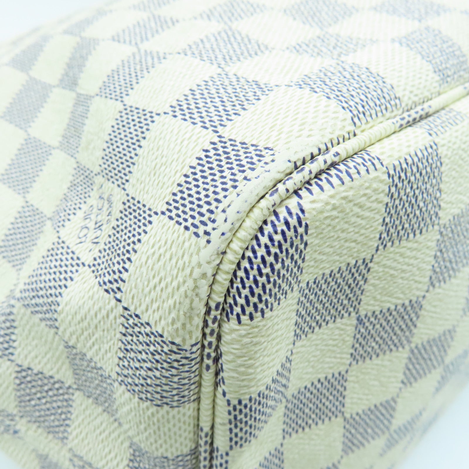 LOUIS VUITTON Damier Azur Neverfull MM金扣手挽袋白色
