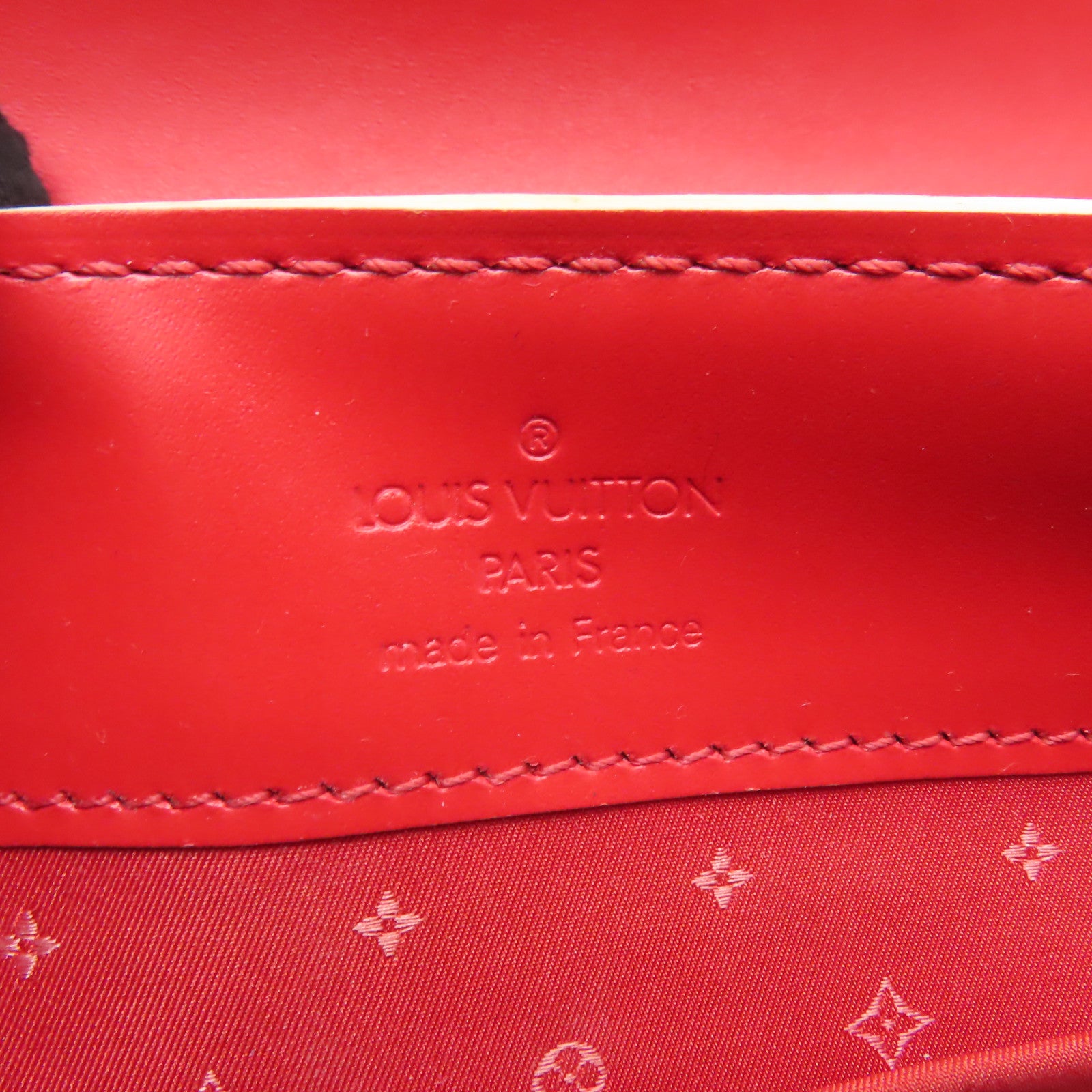LOUIS VUITTON 牛皮皮革L'Aimable金扣肩背袋紅色