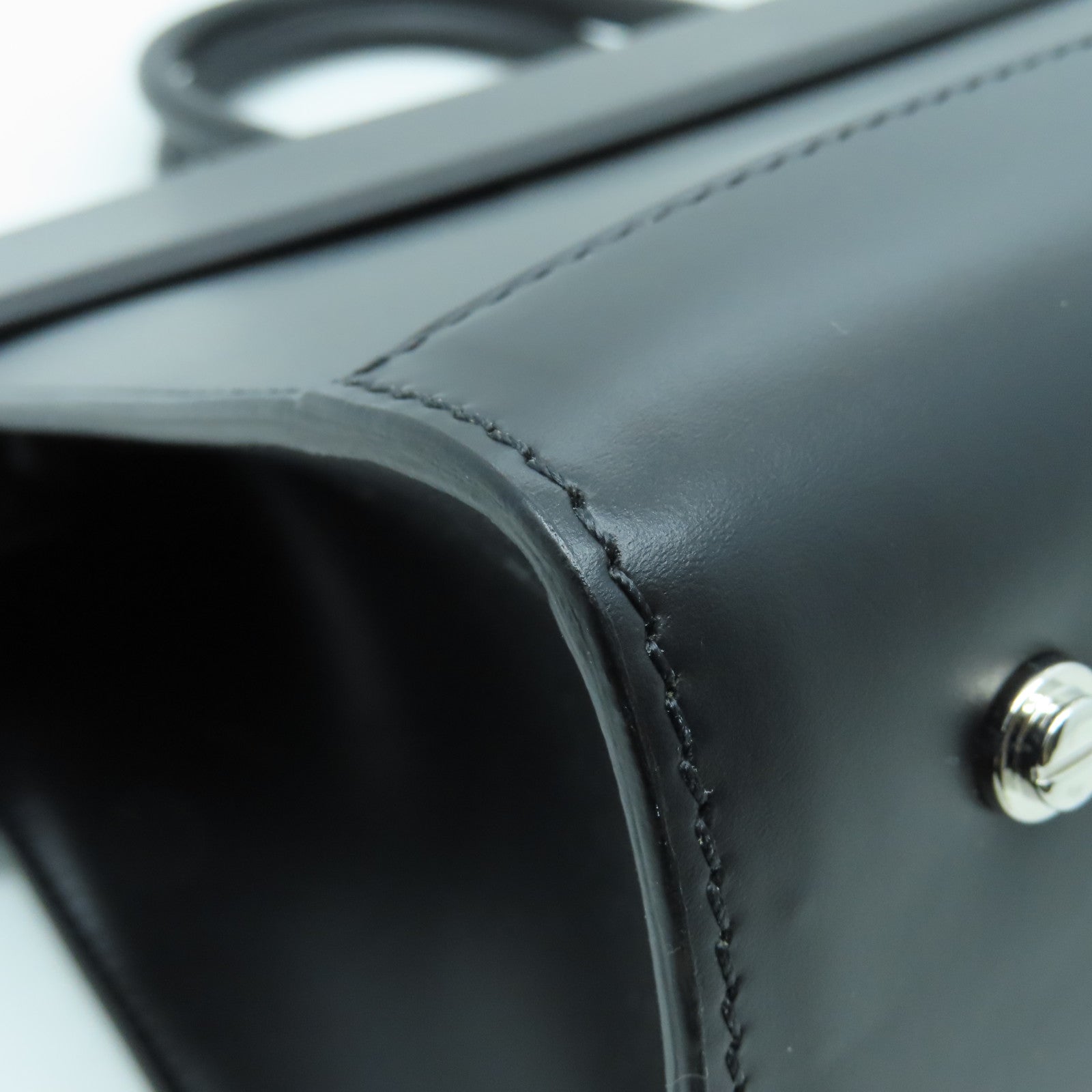 GIVENCHY 牛皮皮革Horizon Bag銀扣肩背袋黑色