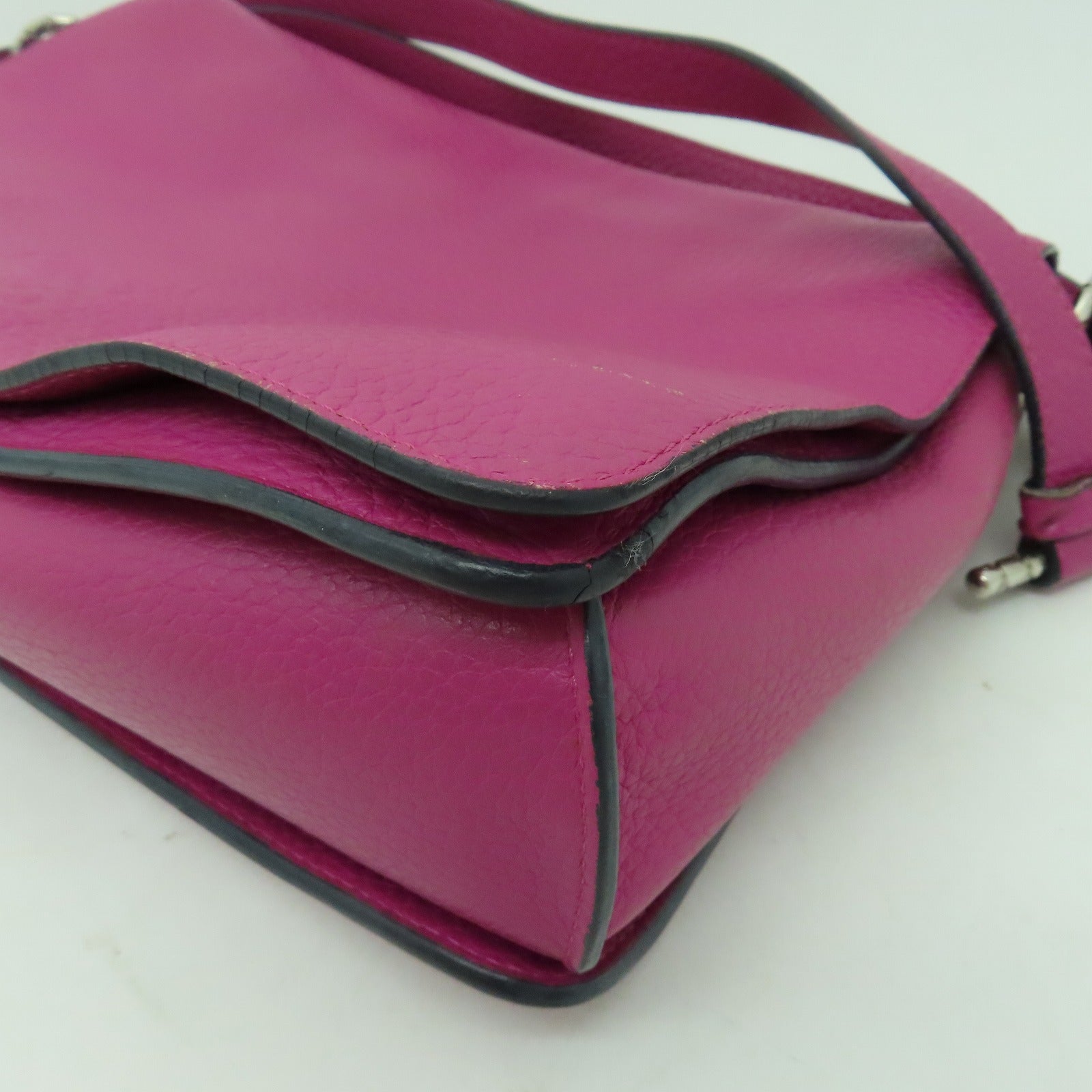 LOEWE 【激減優惠】牛皮皮革Shoulder Bag銀扣肩背袋紫紅色