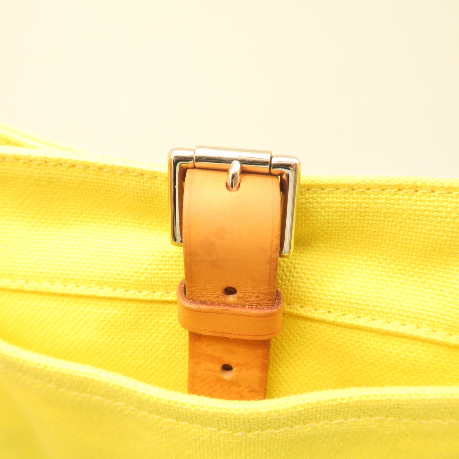 HERMES Canvas Shoulder Bag Silver Buckle Shoulder Bag Yellow