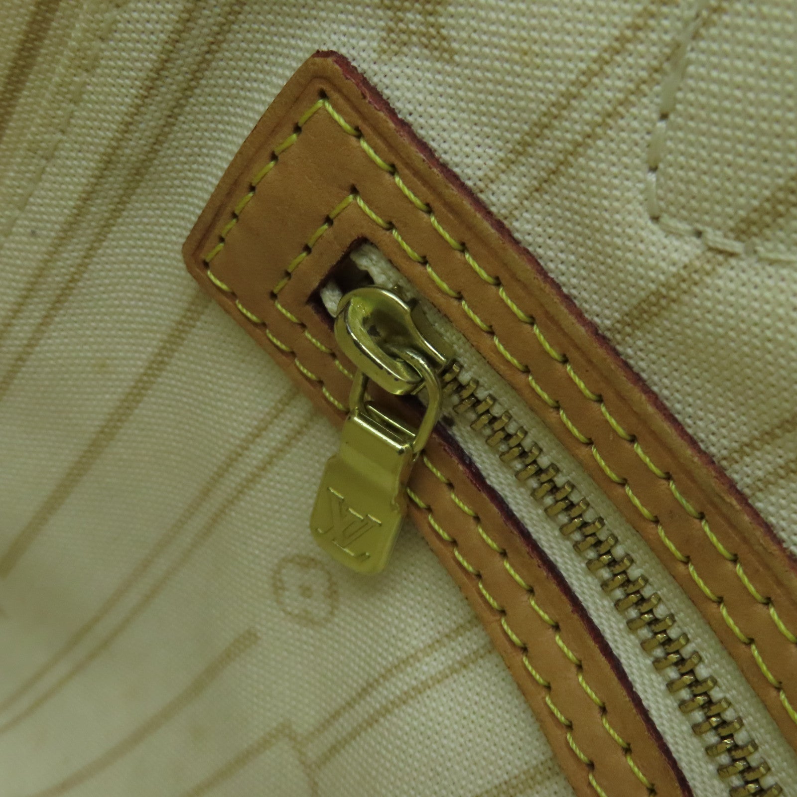LOUIS VUITTON Damier Azur Neverfull MM金扣手挽袋白色