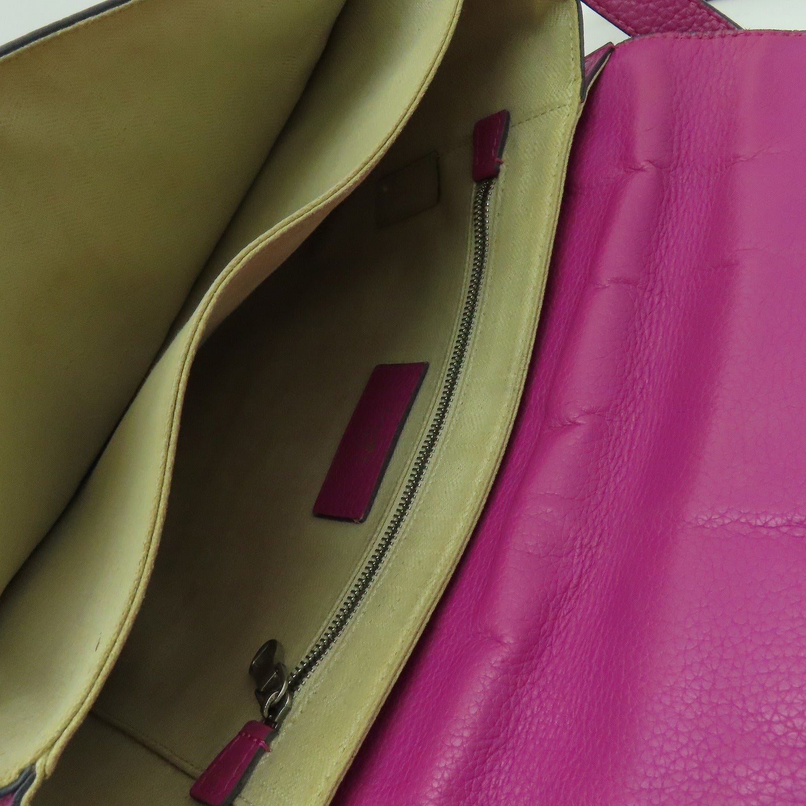 LOEWE 【激減優惠】牛皮皮革Shoulder Bag銀扣肩背袋紫紅色