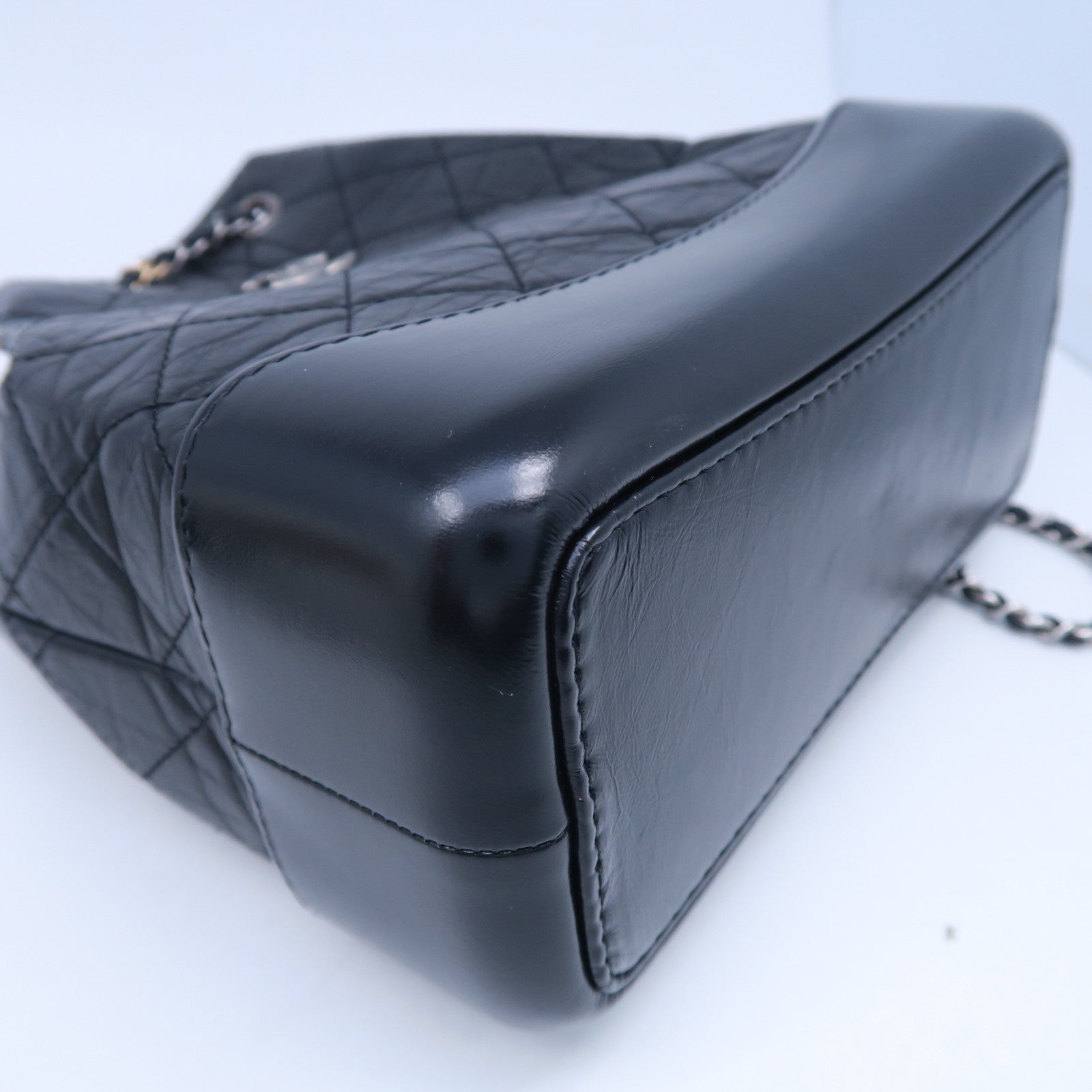 CHANEL 菱格牛皮皮革Gabrielle Backpack银扣链带背包黑色