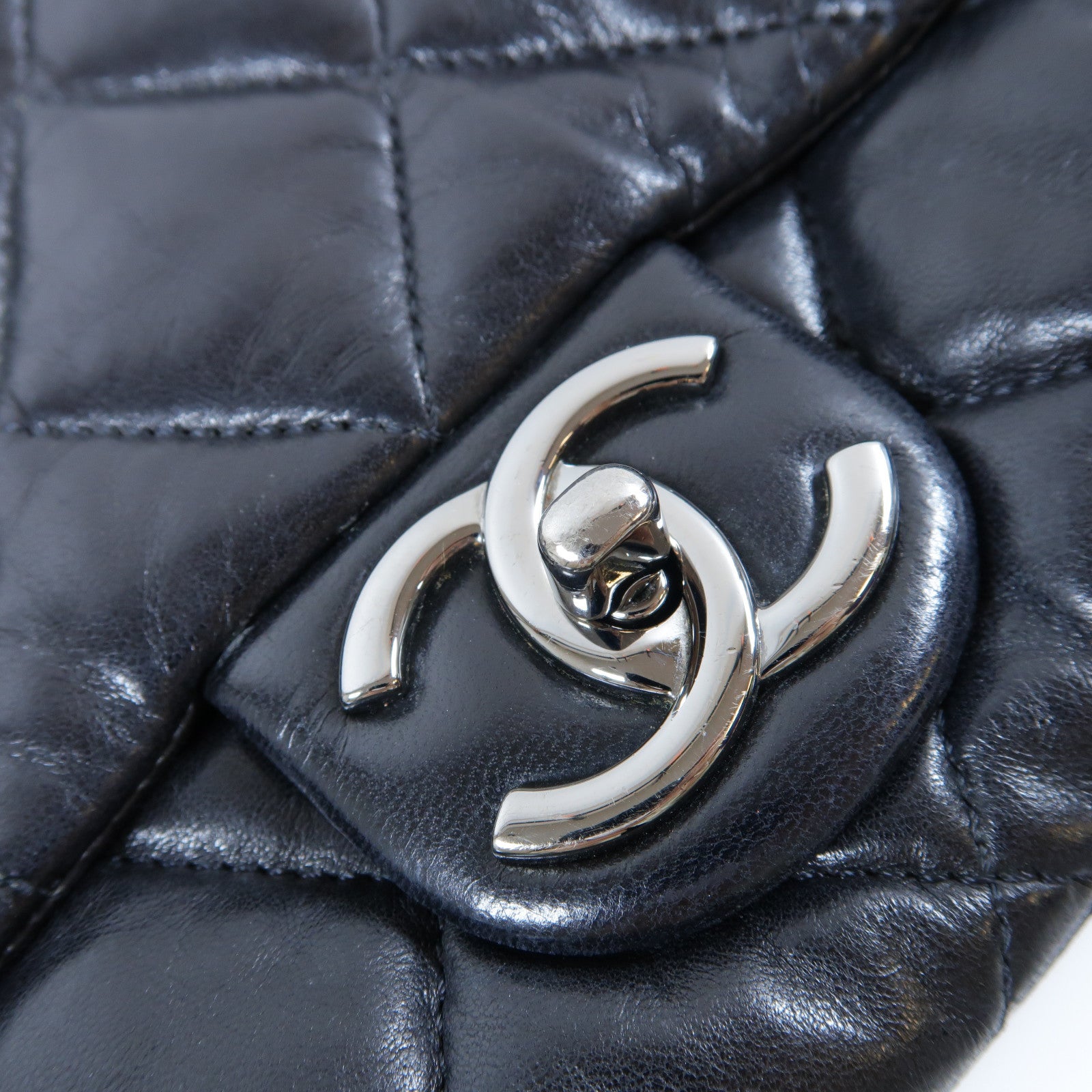 CHANEL 菱格牛皮皮革Chain Shoulder Bag銀扣鏈帶肩背袋黑色