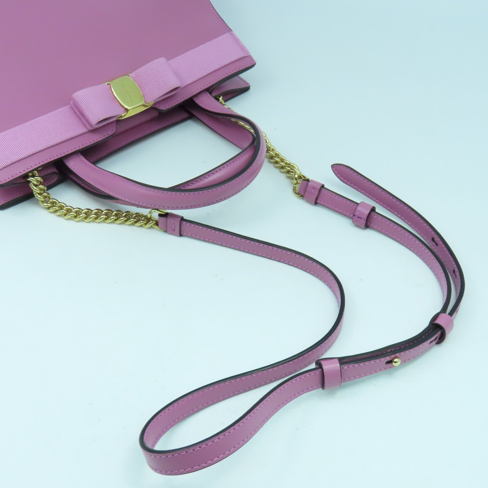 Salvatore Ferragamo 牛皮皮革Chain Shoulder Bag金扣手挽肩背兩用袋暗粉紅色