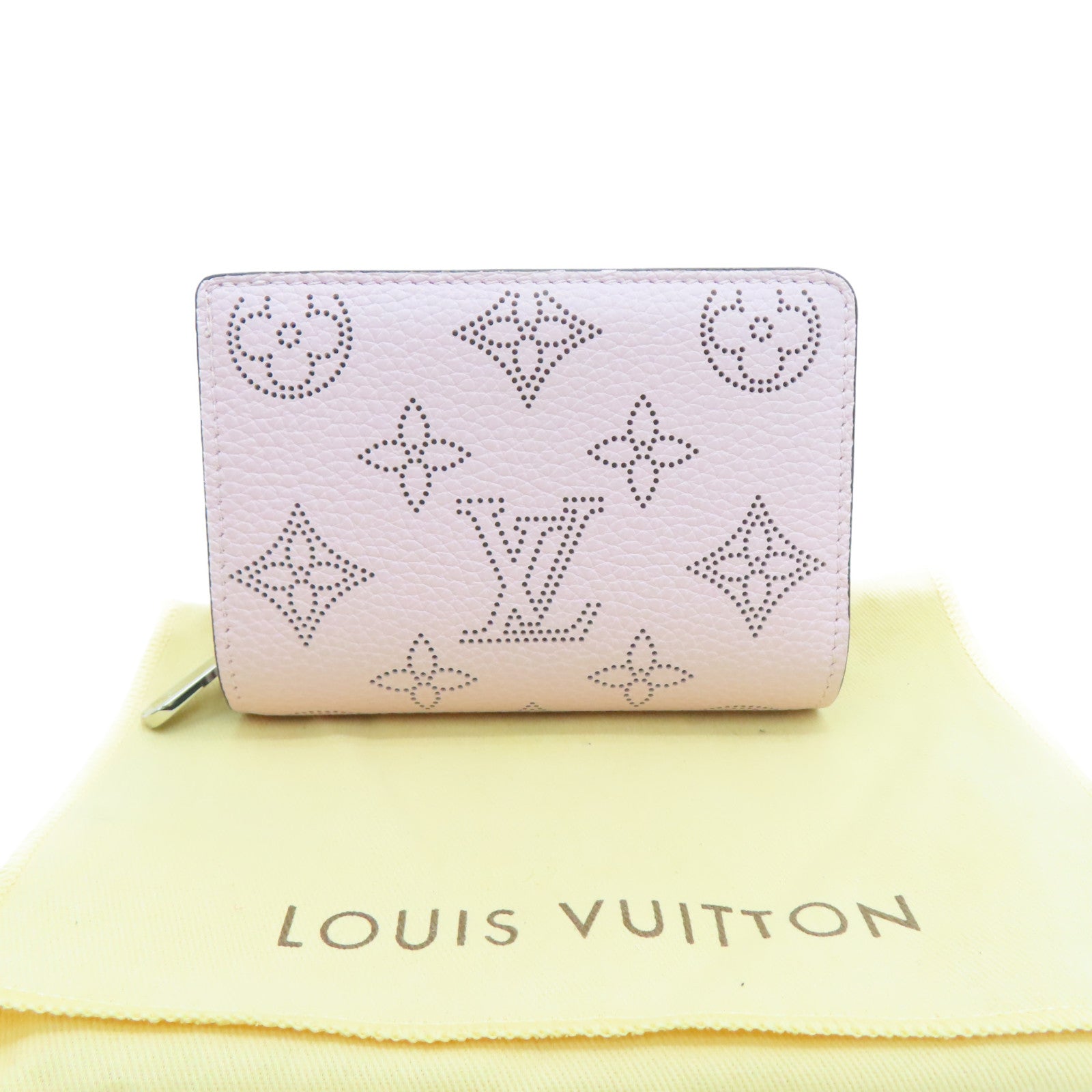 LOUIS VUITTON [Sharp Discount] Mahina Wallet Silver Buckle Wallet Pink