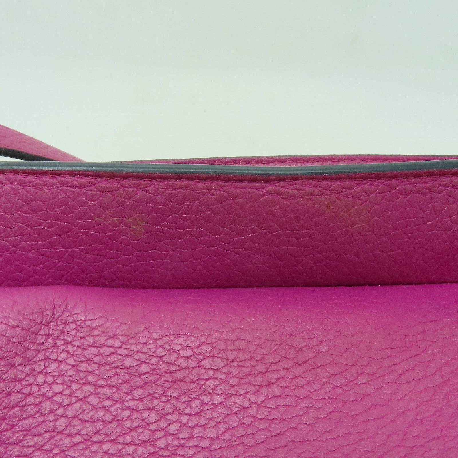 LOEWE 【激減優惠】牛皮皮革Shoulder Bag銀扣肩背袋紫紅色